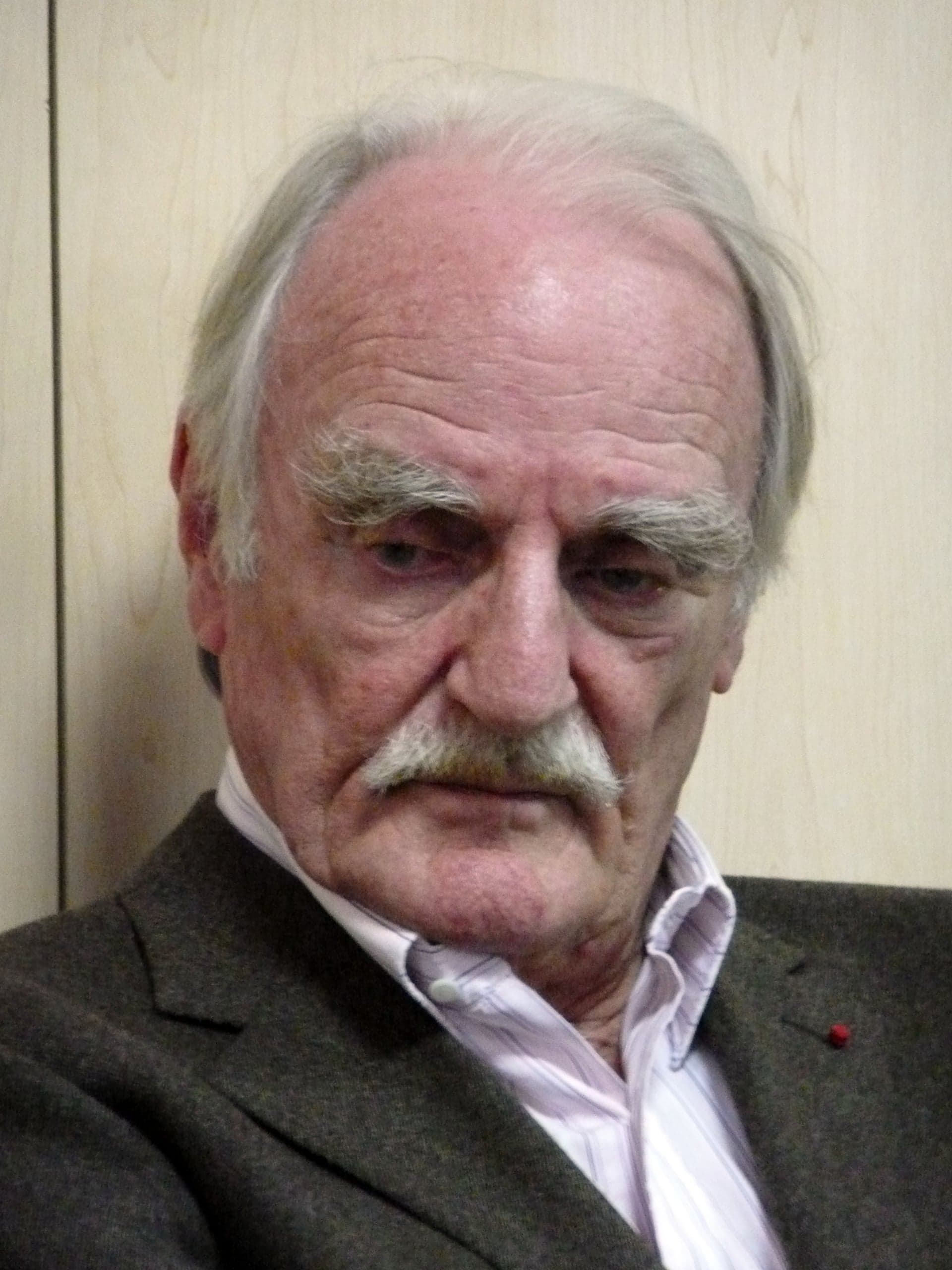 Jean Raspail (1925-2020) – pisarz odrzucony przez główny nurt francuskiej kultury. Rzeczywistość potwierdziła jego wizje