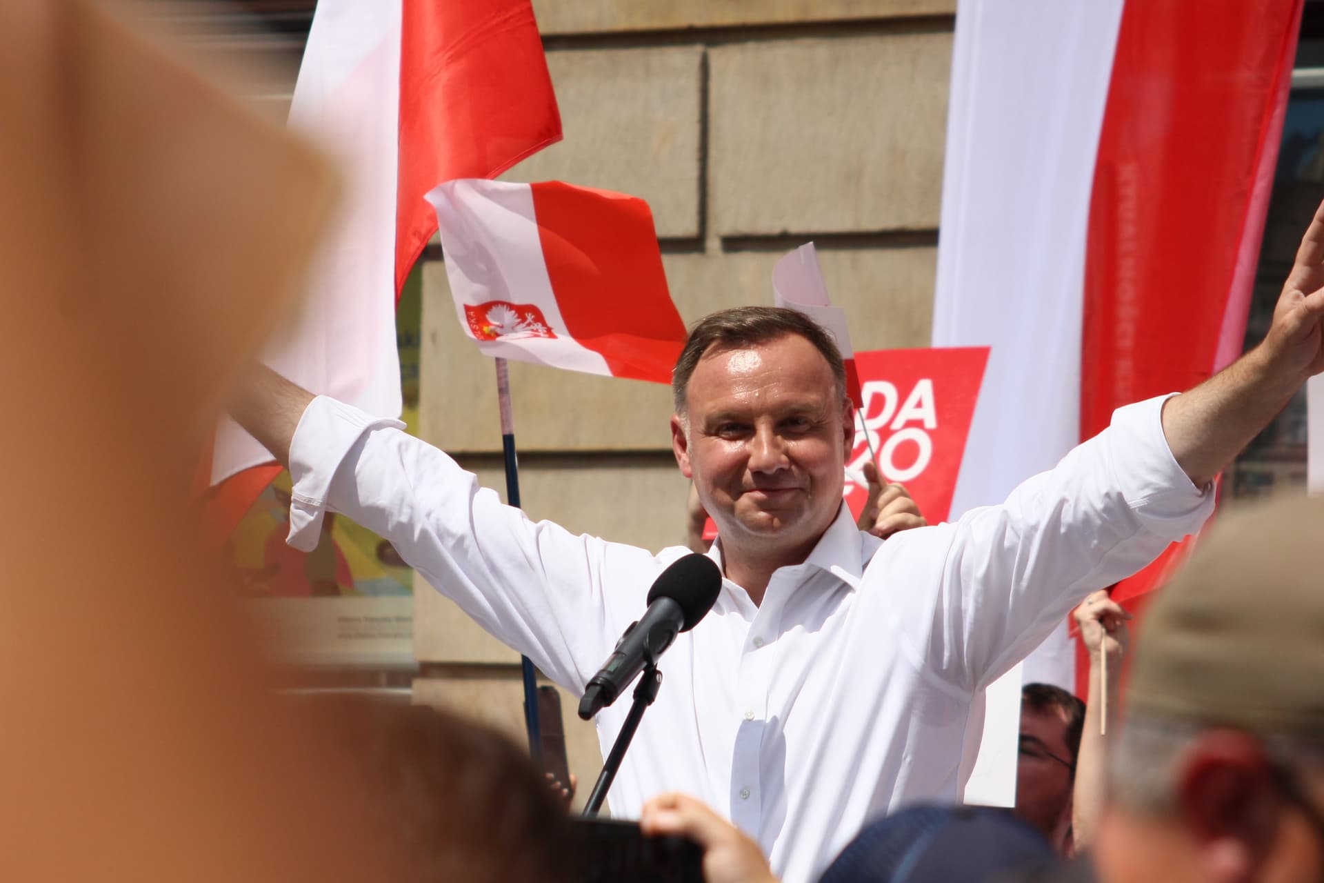 Niemieckie media: Dudę uratowali seniorzy, chłopi i berobotni. Cywiński: Nie można zostawiać mediów w Polsce zagranicy
