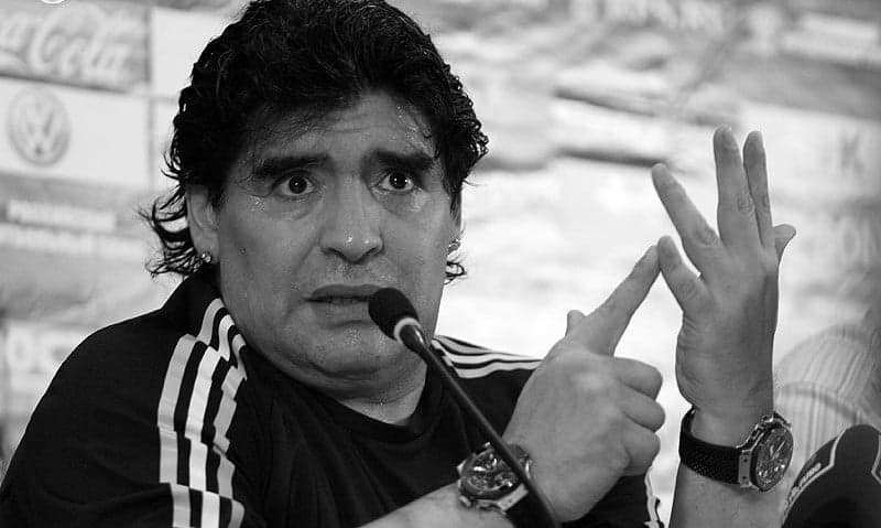 Dąbrowski: Brazylijscy wyborcy pokazali żółtą kartkę Jairowi Bolsanaro. Diego Maradona był przyjacielem Fidela Castro