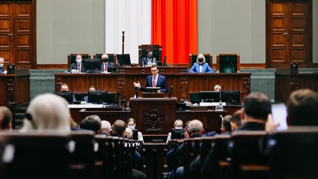 Premier Mateusz Morawiecki: wierzę, że idea suwerenności Polski jest droga wszystkim parlamentarzystom