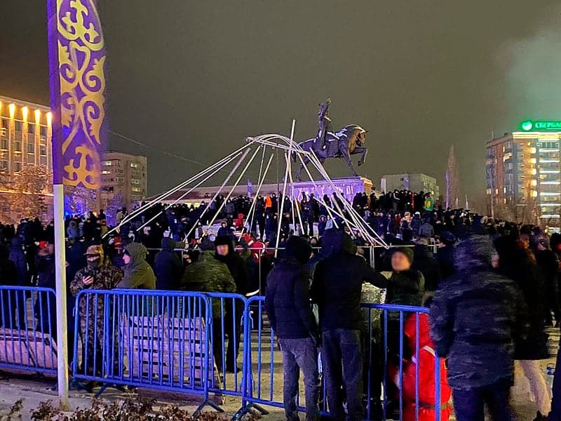 Grzywaczewski: dynamika wydarzeń w Kazachstanie jest porażająca. Mamy do czynienia z rosyjskim blitzkriegiem