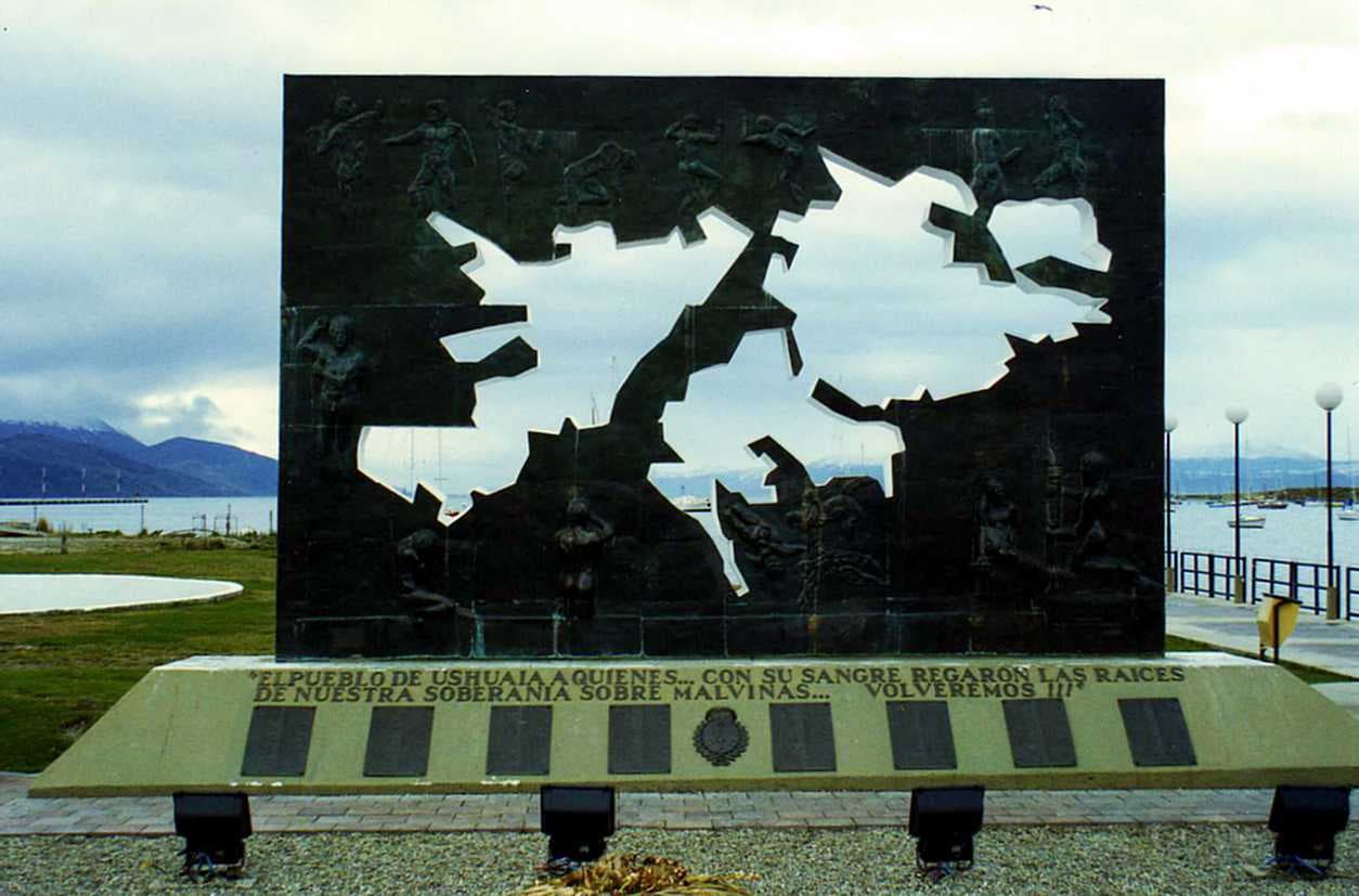 Argentyński punkt widzenia w sprawie Falklandów/El punto de vista argentino sobre las Malvinas