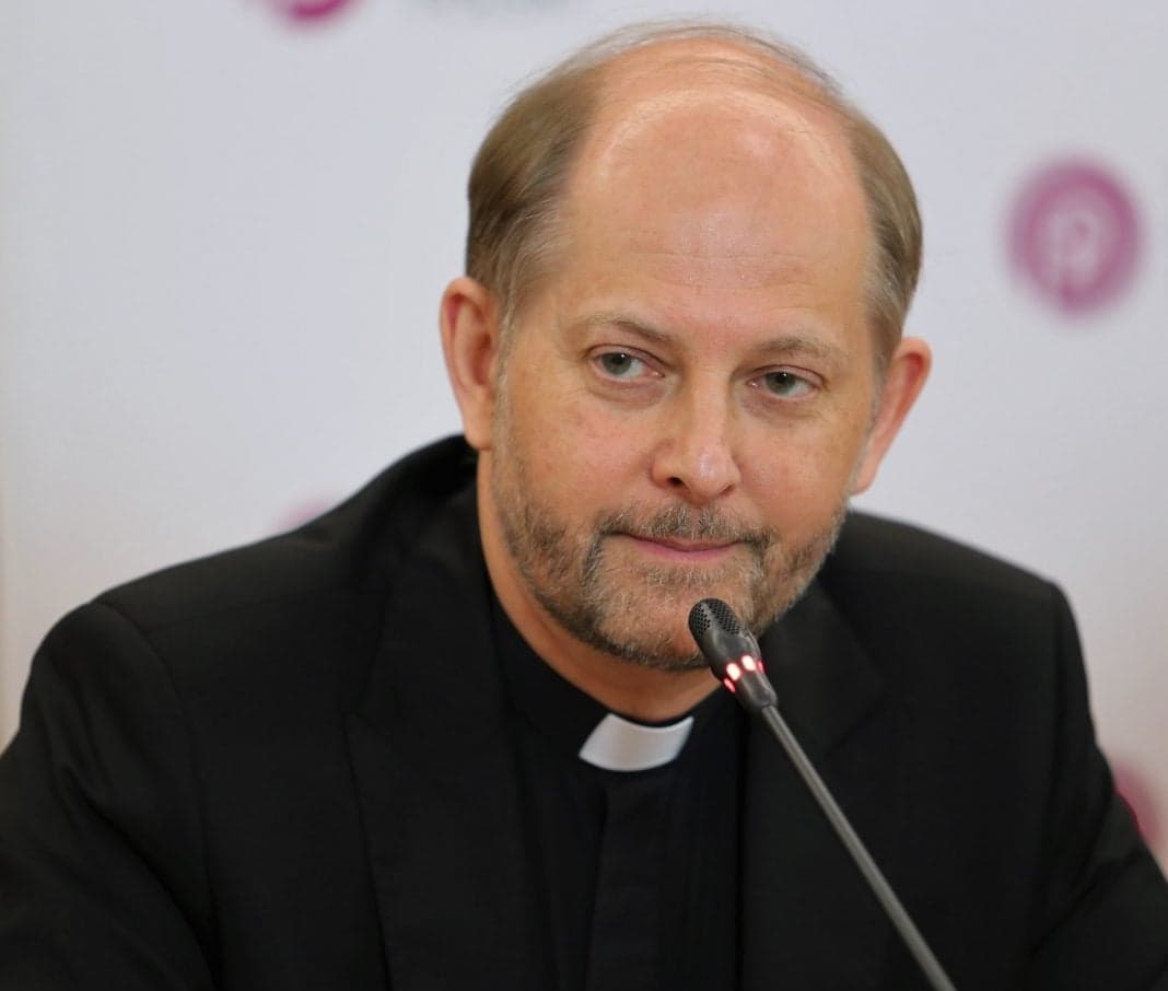 Kwestia edukacji zdrowotnej w szkołach. Komentarz rzecznika Konferencji Episkopatu Polski