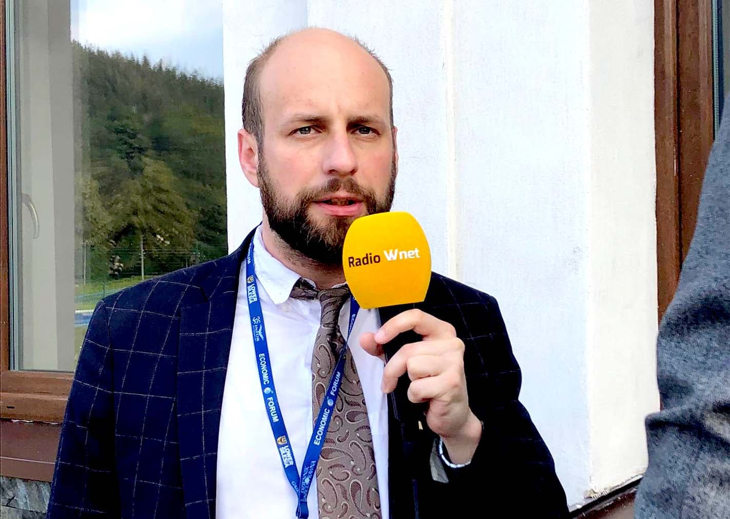 Dr Janusz Wdzięczak: Polska gospodarka nie znajduje się w złej sytuacji, ale potrzebuje stabilizacji