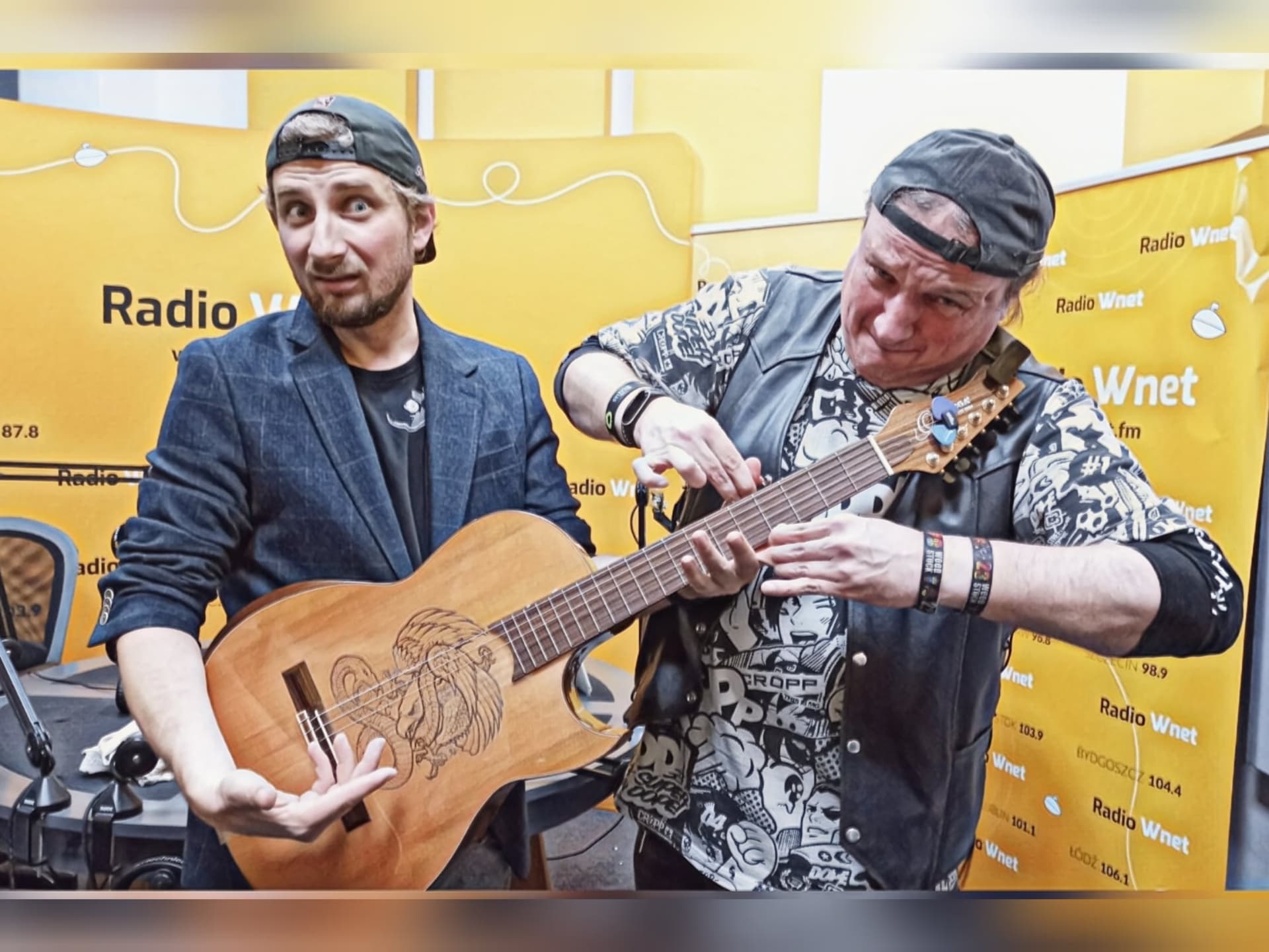 Darek Kurman i jego gitara w Muzycznym IQ