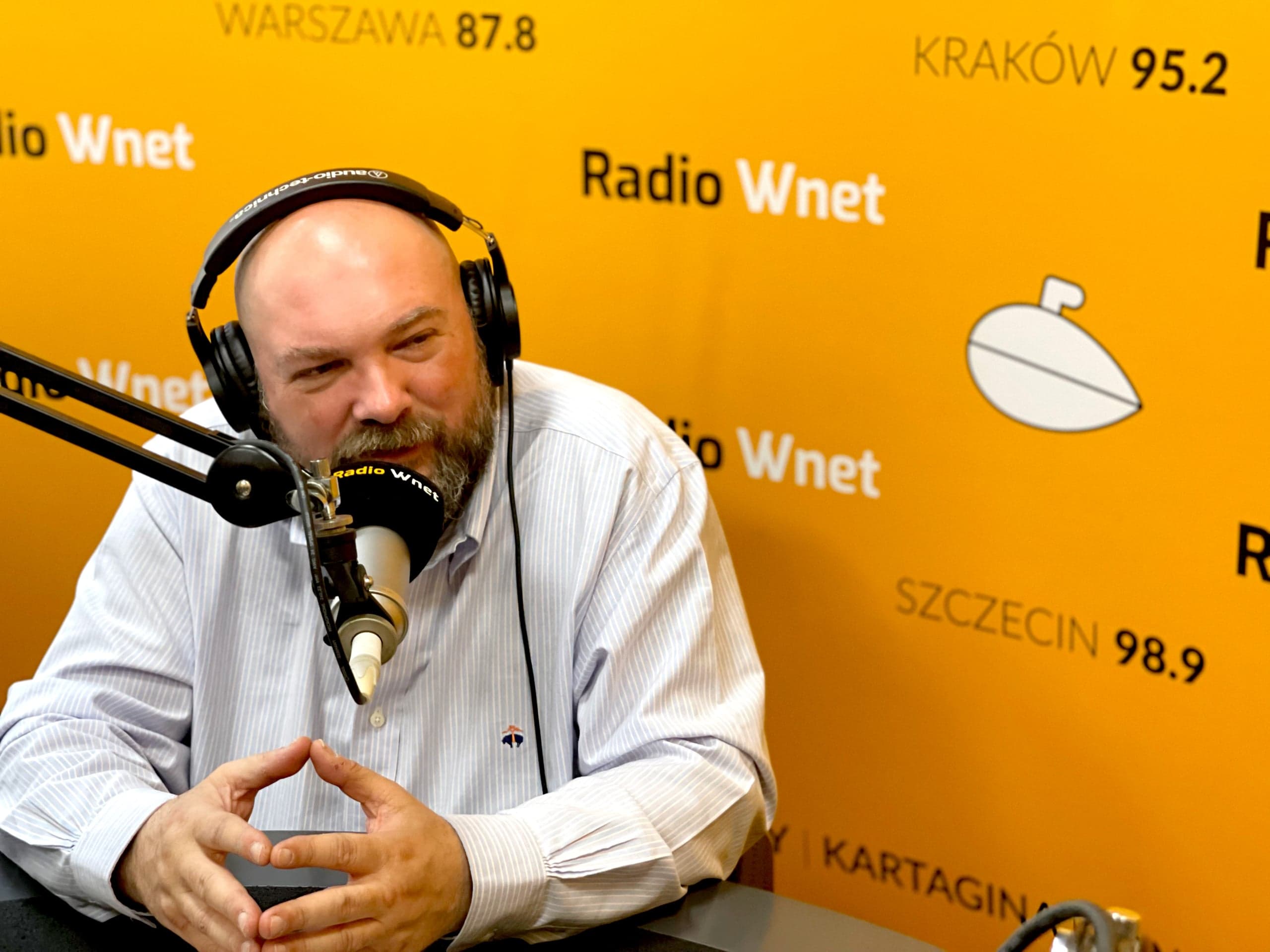 4PRZEZ4 T. Wybranowskiego – Pakt migracyjny przyjęty – Wielka Brytania i odsyłanie migrantów do Rwandy – Wojna w Gazie