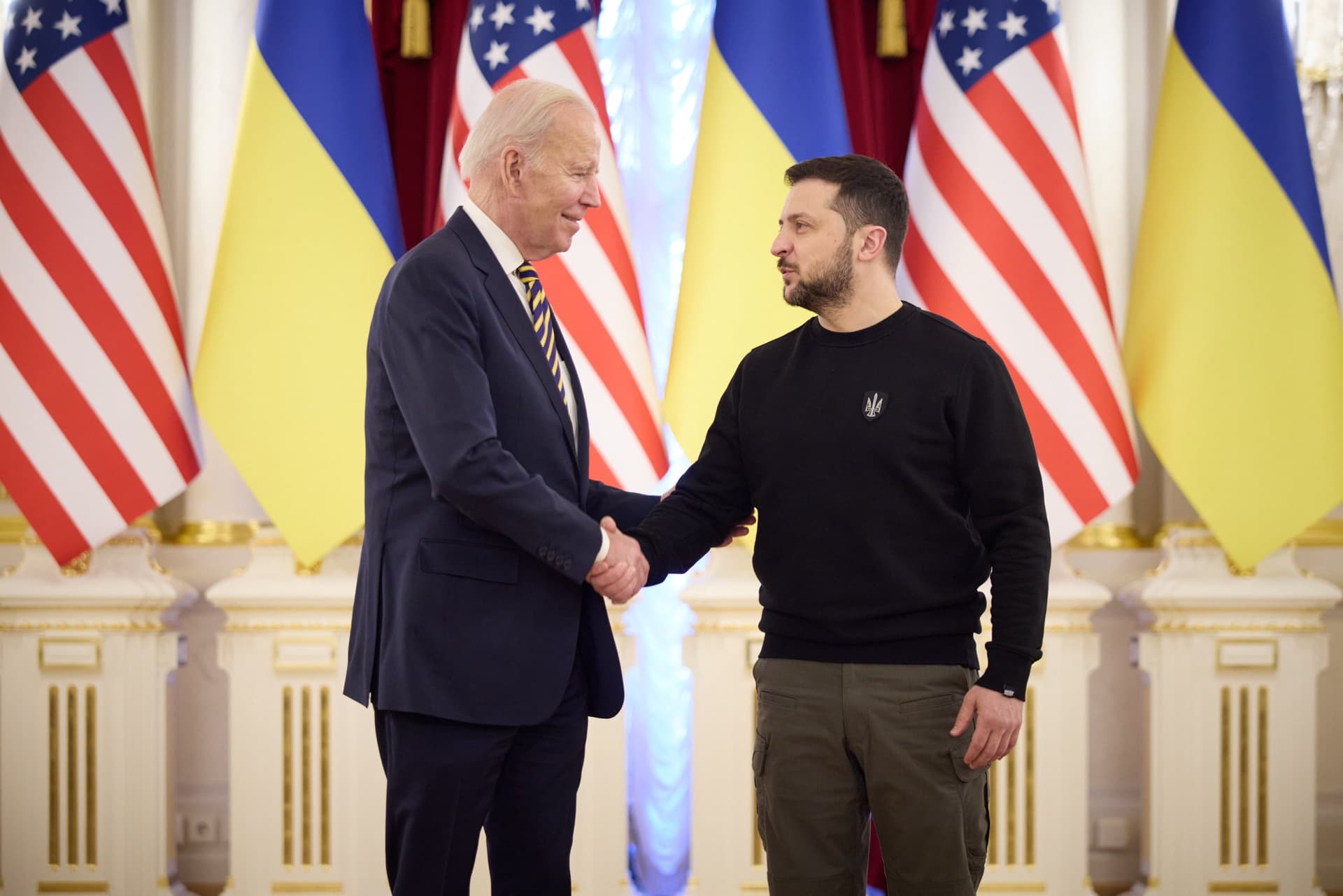 Prezydent USA Joe Biden przybył z wizytą do Kijowa – 361. dzień rosyjskiej agresji na Ukrainę
