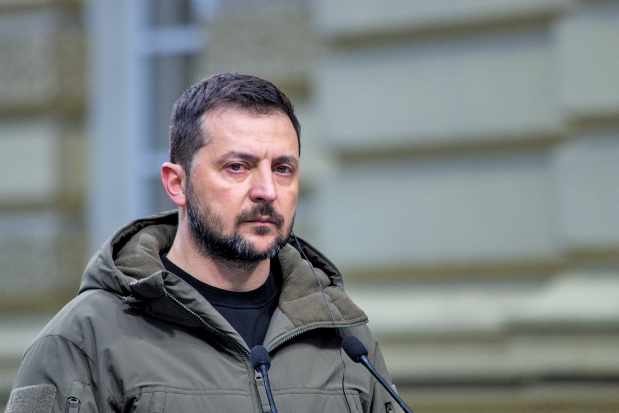 Zdrada wśród wysokich oficerów otaczających prezydenta Władimira Zełenskiego. Trwa śledztwo. Mówi Dmytro Antoniuk