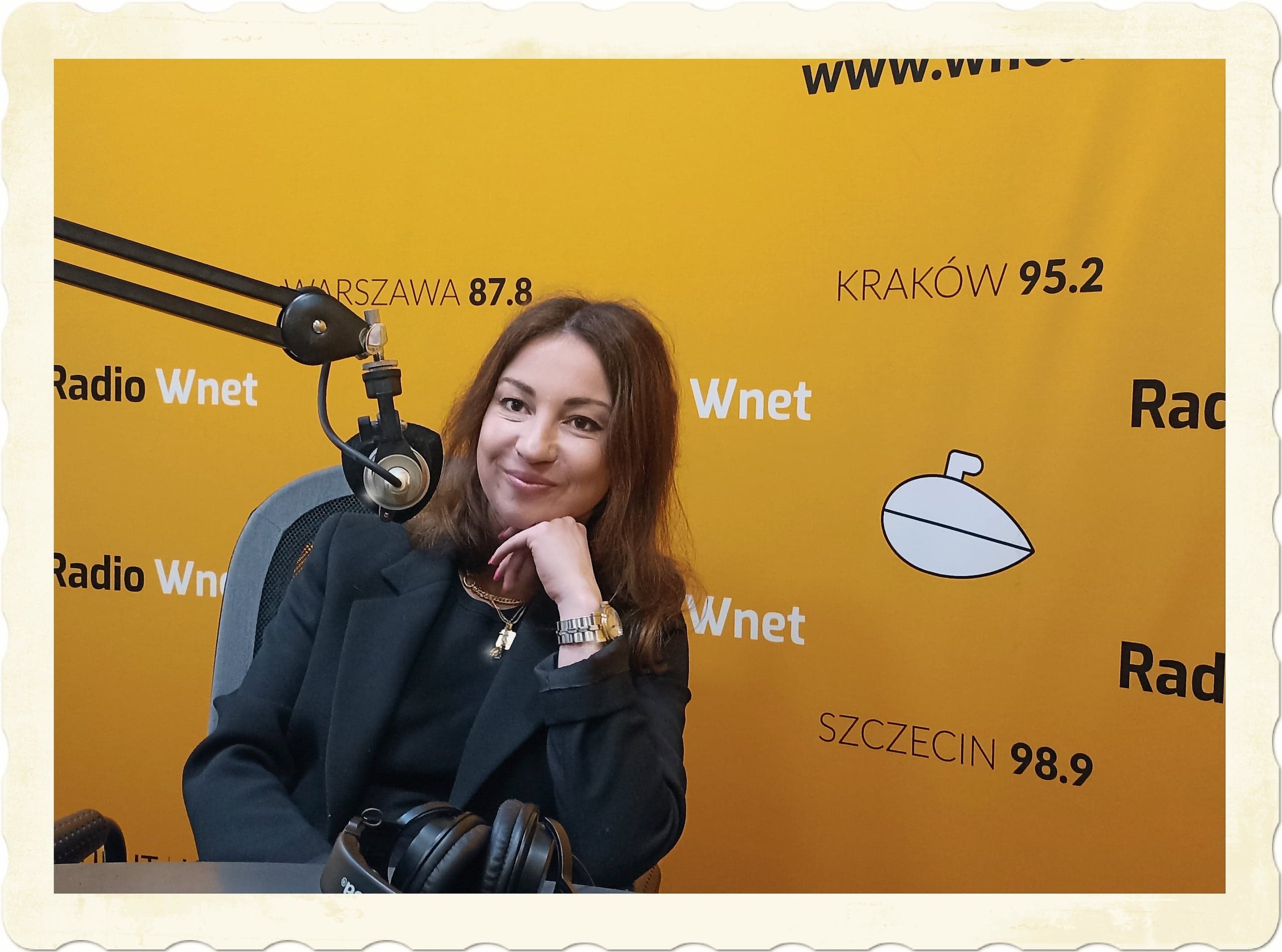 Rozmowa z Sonią Esz, projektantką, dyrektorką kreatywną i właścicielką marki Slava Varsovia. Radio Aktywni 17.05.2023.