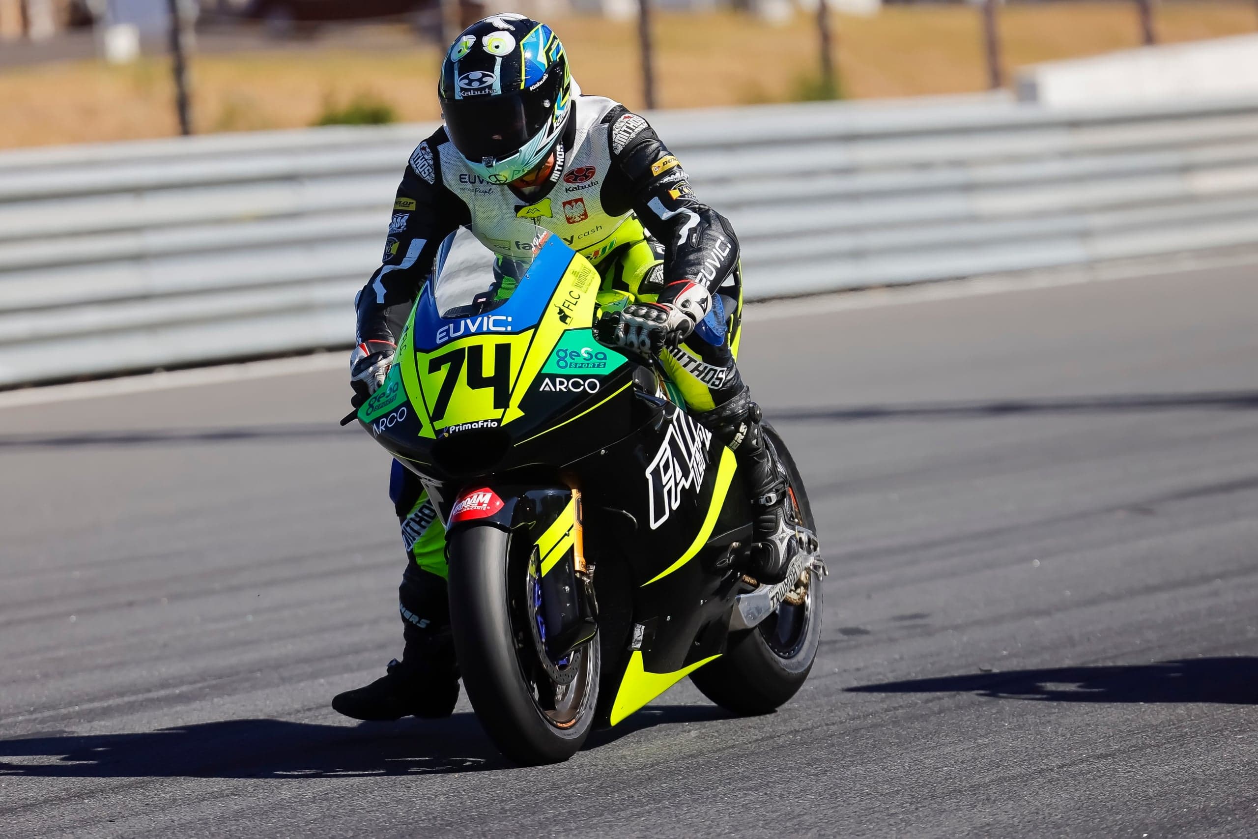 Motocyklista Piotr Biesiekirski zdecydował w sprawie ważnych zawodów. Poznał zalecenia renomowanego lekarza