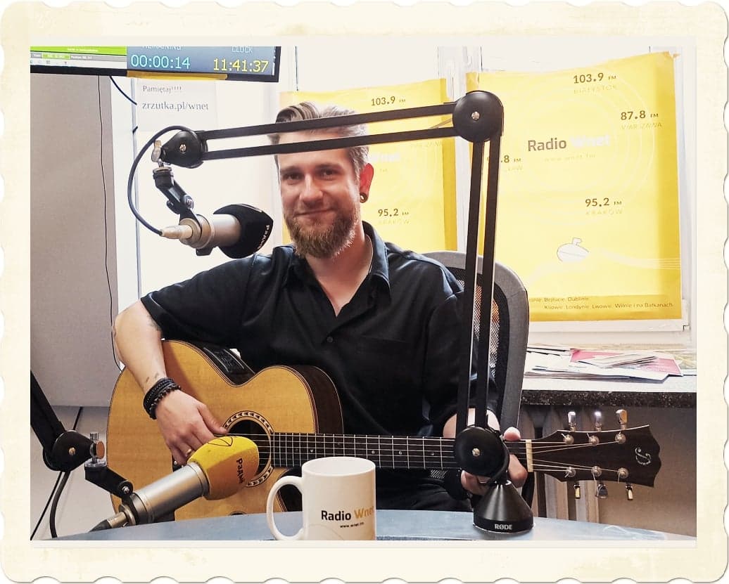 KALINOVSKI zaprosił Radio Aktywnych na „Bezludną Wyspę”. Premiera nowego singla artysty na falach Wnet.