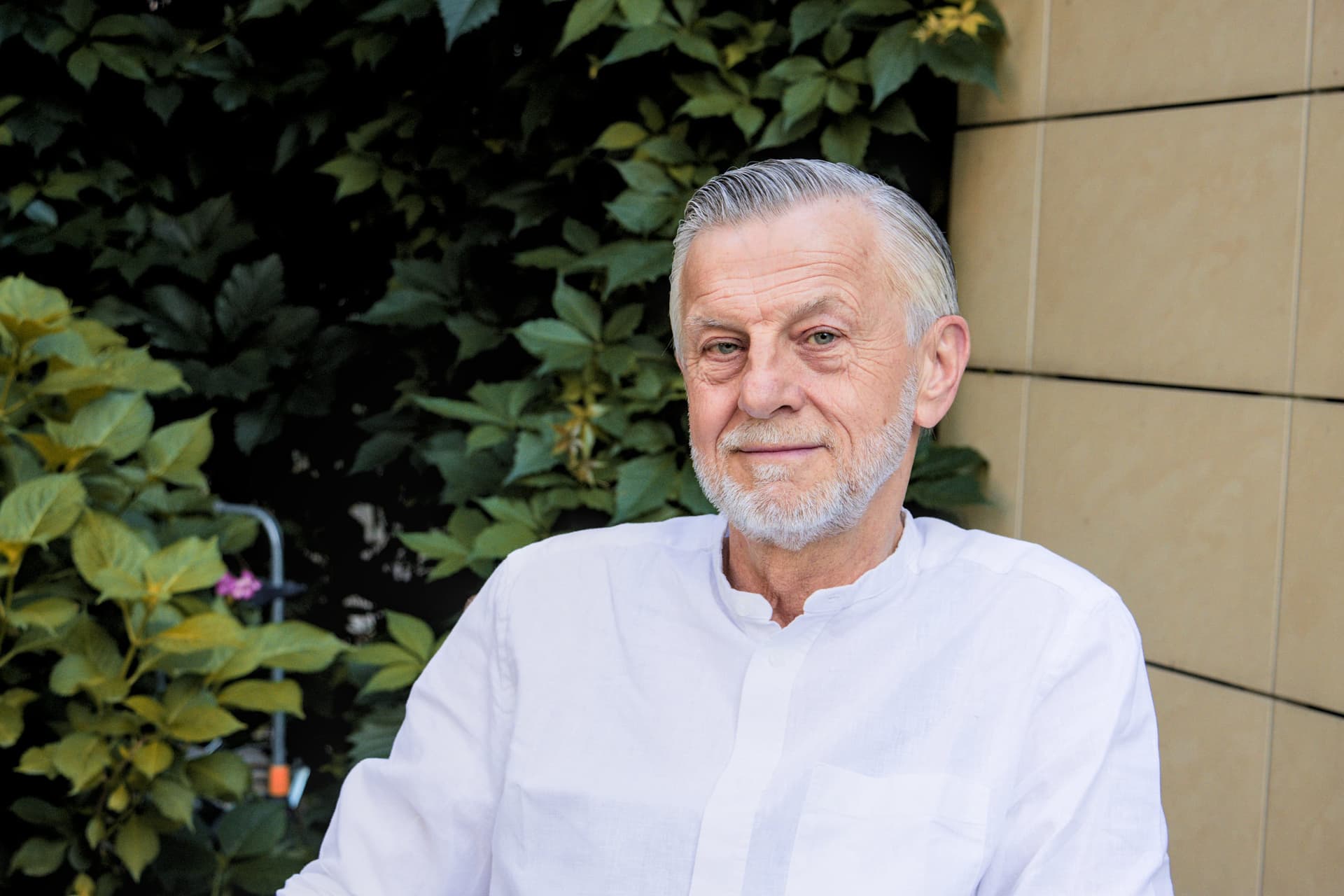 Prof. Andrzej Zybertowicz: USA idą technologicznie do przodu, a Unia jest zacofana. Ale za jaką cenę się to dzieje?