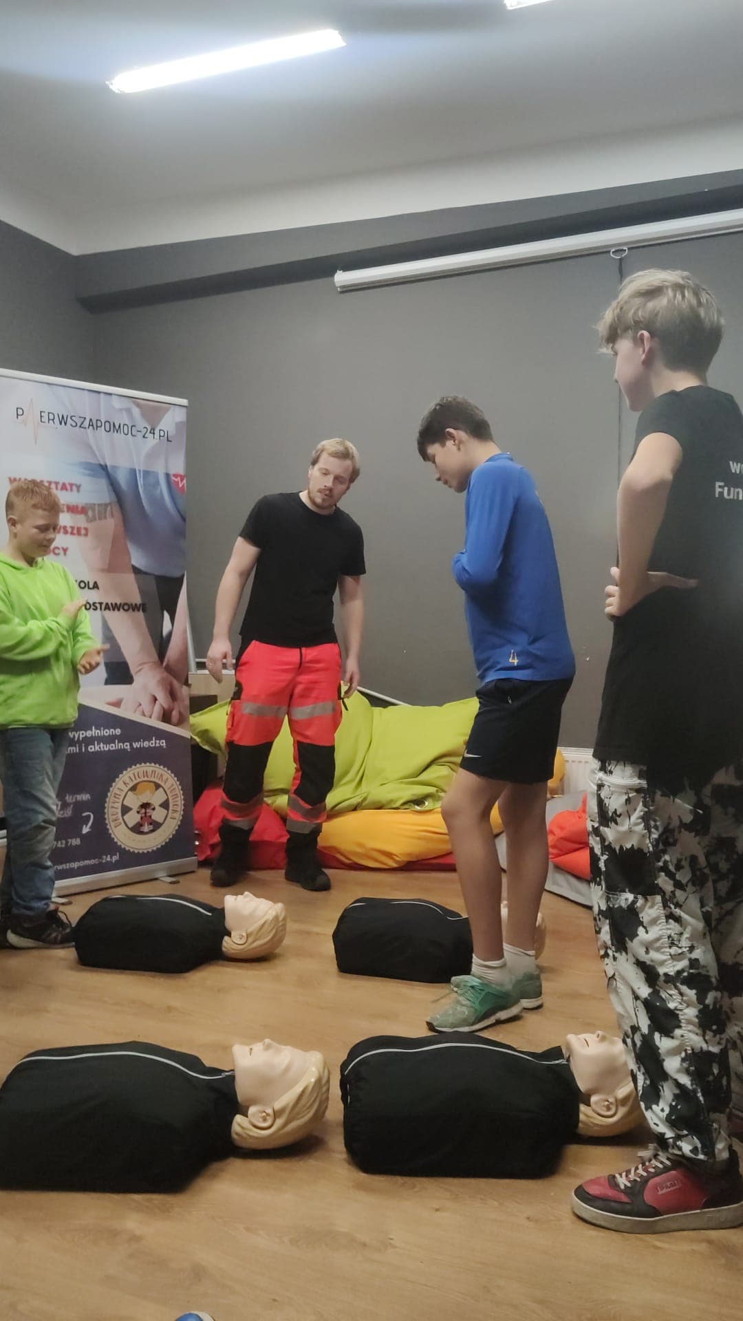 MiŚ – med. pierwszapomoc-24.pl i sztab ratownika – 30.11.2023 r.