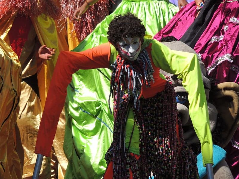 Verbenas: ludowe zabawy Kolumbii / fiestas populares de Colombia