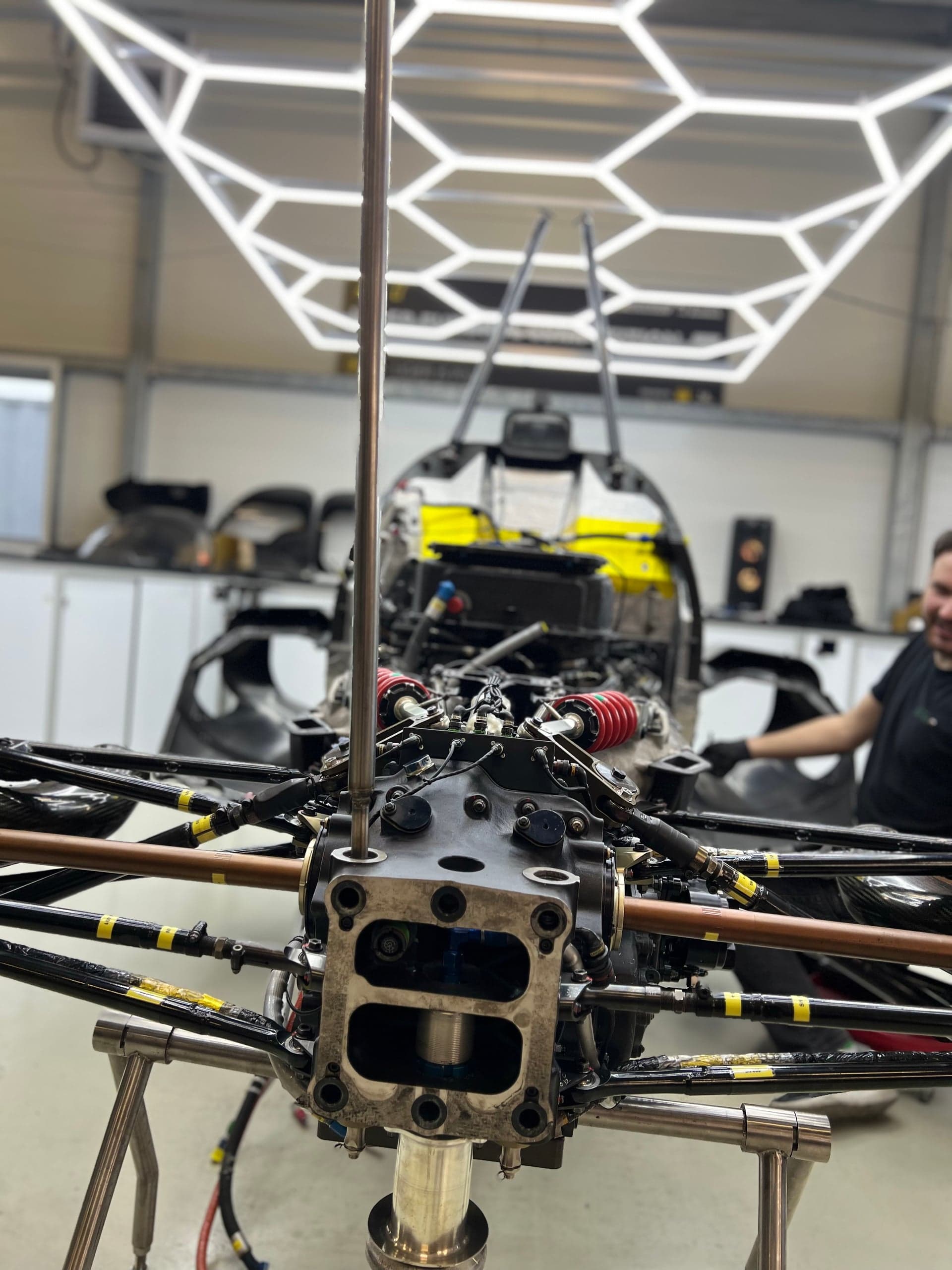 Radio Wnet w fabryce zwycięzców wyścigu 24h Le Mans – Inter Europolu Competition