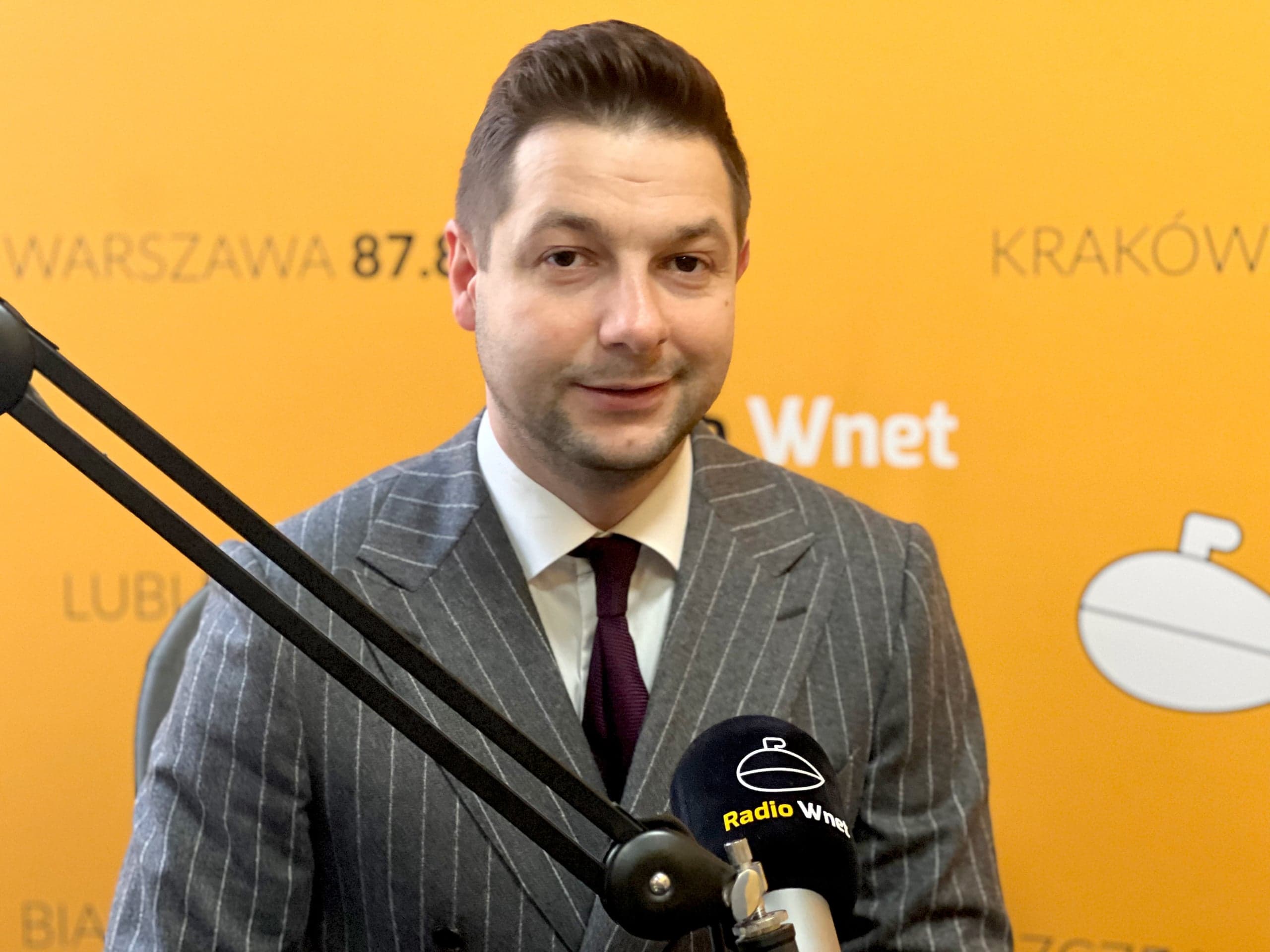 Siłowe wejście ludzi Bodnara do KRS. Patryk Jaki: Tusk tworzy z państwa maszynę terroru