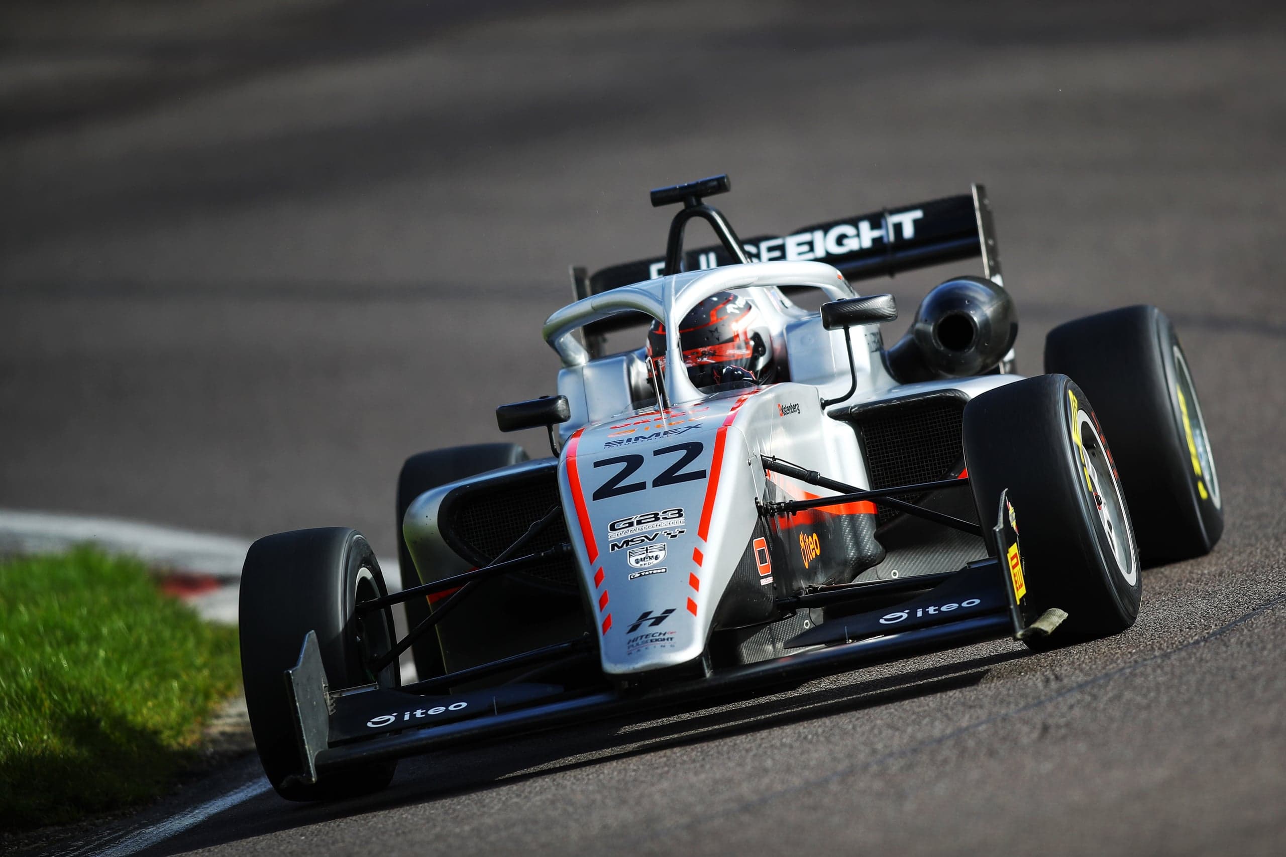 Kucharczyk po wygranej na Silverstone: to, jak pracują członkowie zespołu Hitech, przekracza moją wyobraźnię