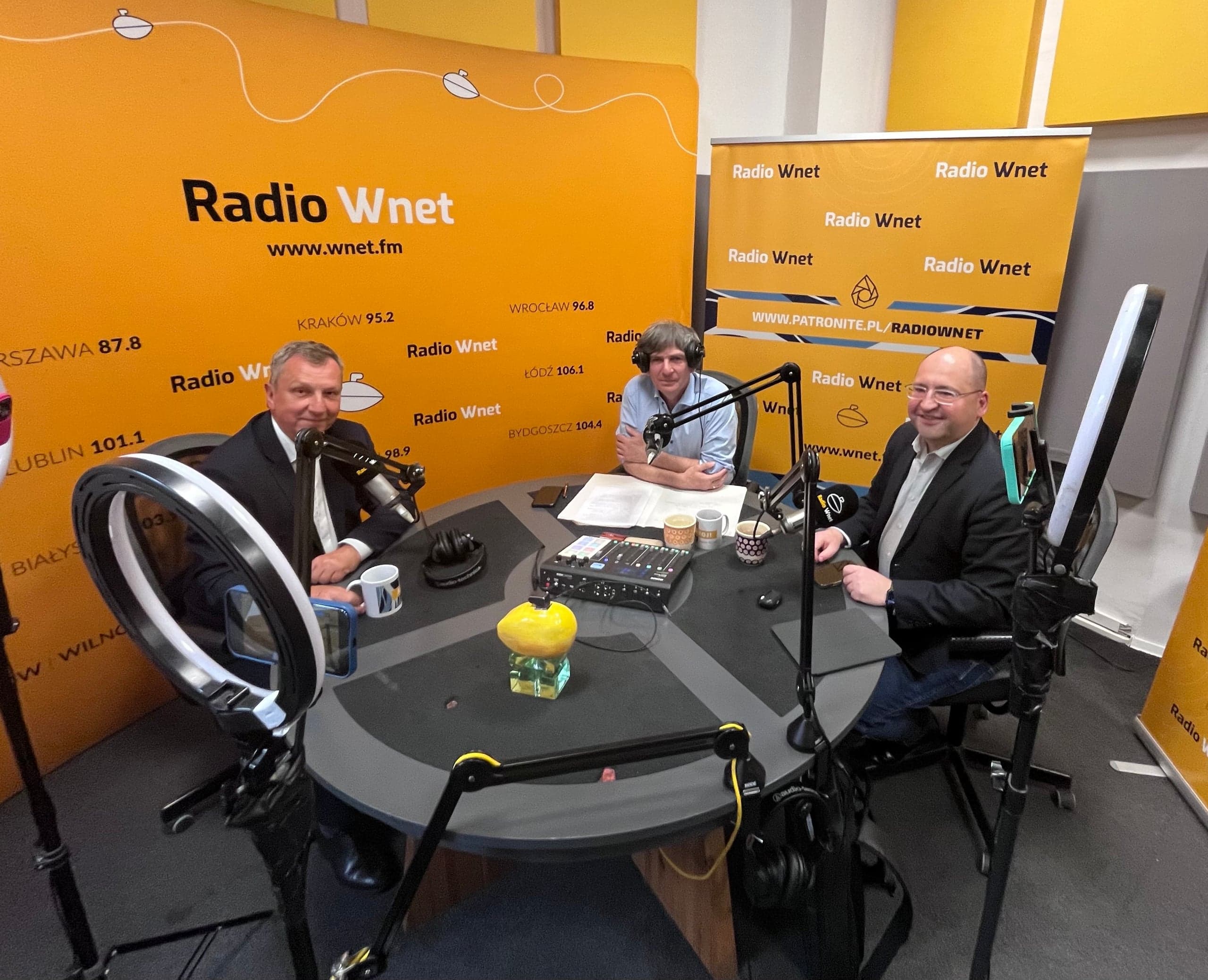Bielan vs Halicki. Starcie kandydatów PiS i KO do Parlamentu Europejskiego na antenie Radia Wnet
