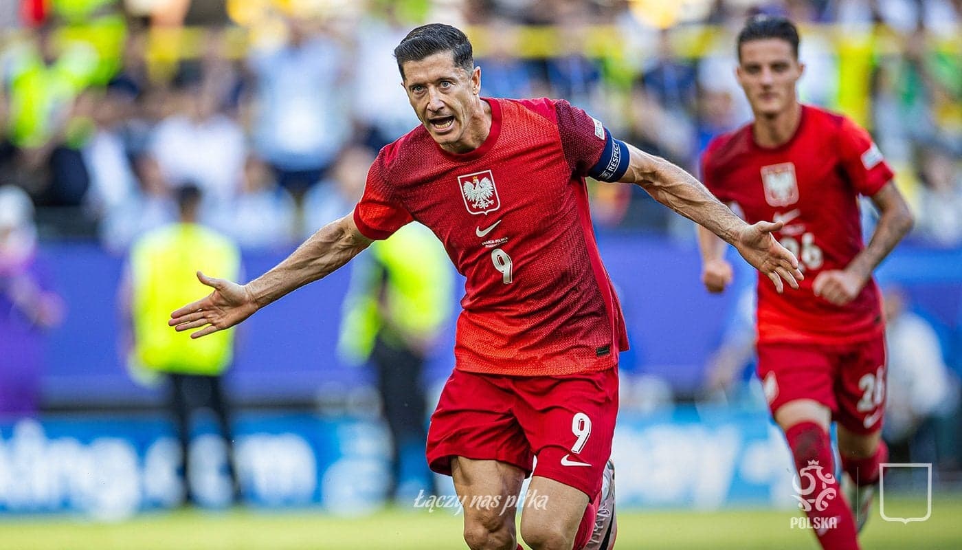 Marcin Żewłakow: nie możemy oczekiwać, że Lewandowski będzie grał w kadrze tak samo jak w Barcelonie