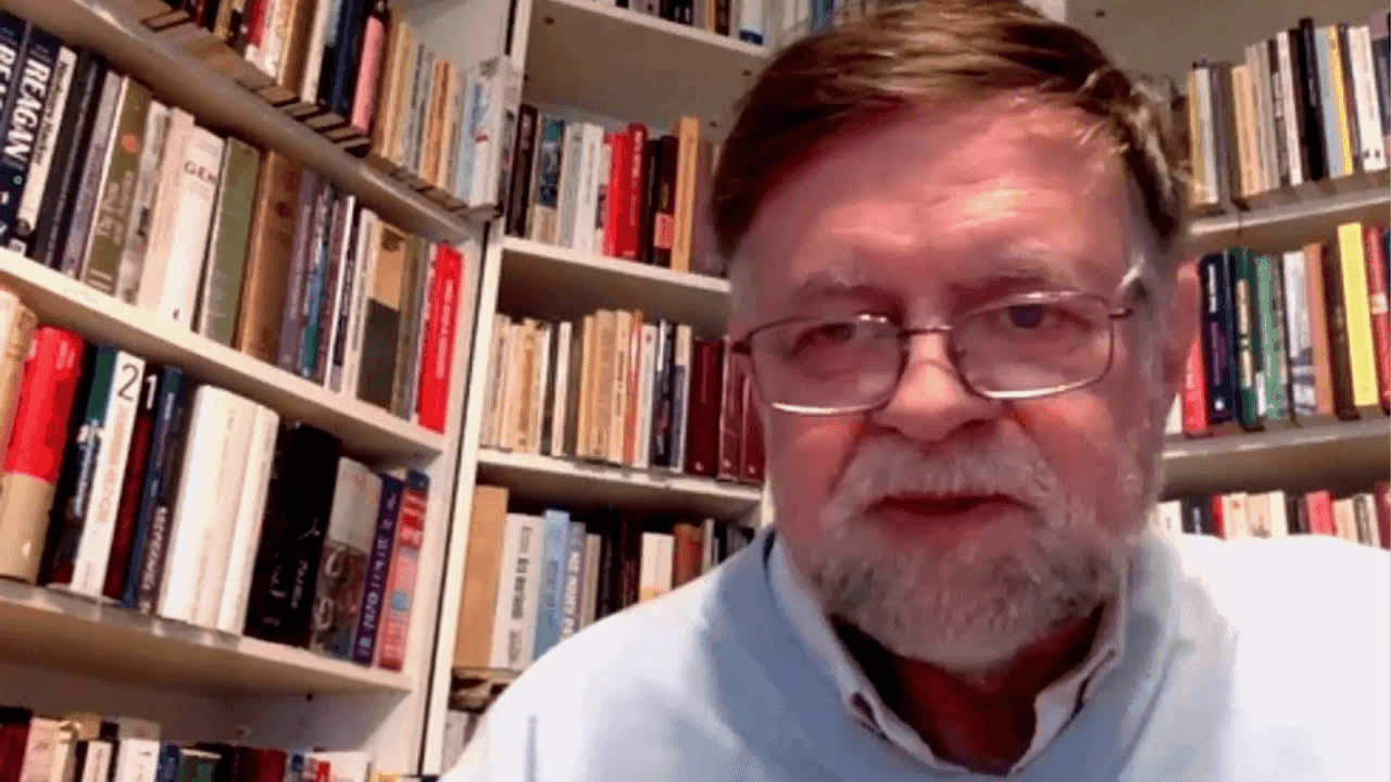 Prof. Piotr Grochmalski: Takie operacje, jak wstrzymanie KPO nie byłyby możliwe bez piątek kolumny w Polsce