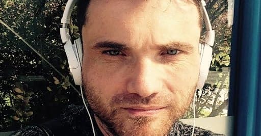 25 lat od śmierci Tomasza Beksińskiego rozmowa z reżyserem „Dziennika zapowiedzianej śmierci” Danielem Światłym