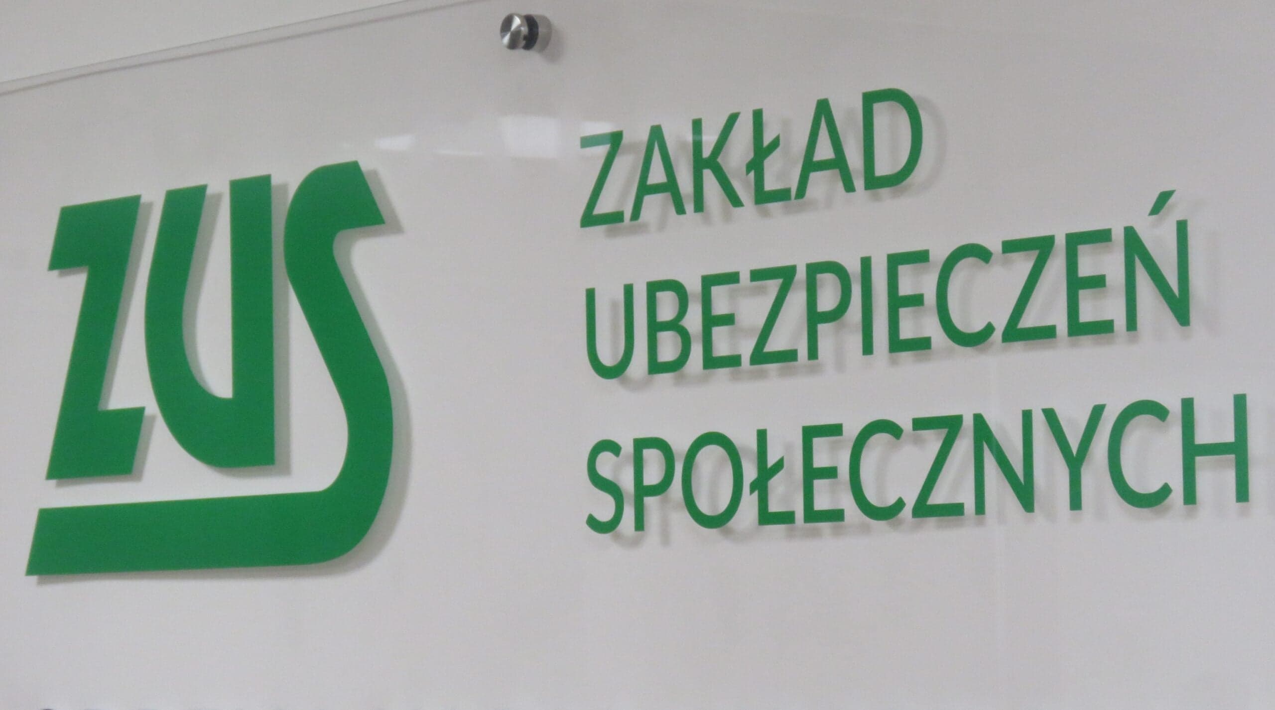 Pracownicy ZUS wyjdą na ulice: obowiązków przybywa, pieniędzy nie