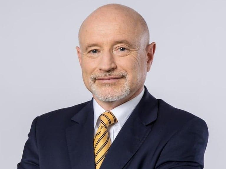 Dr Jarosław Lindenberg: UE zmienia się w superpaństwo. To ostatni dzwonek