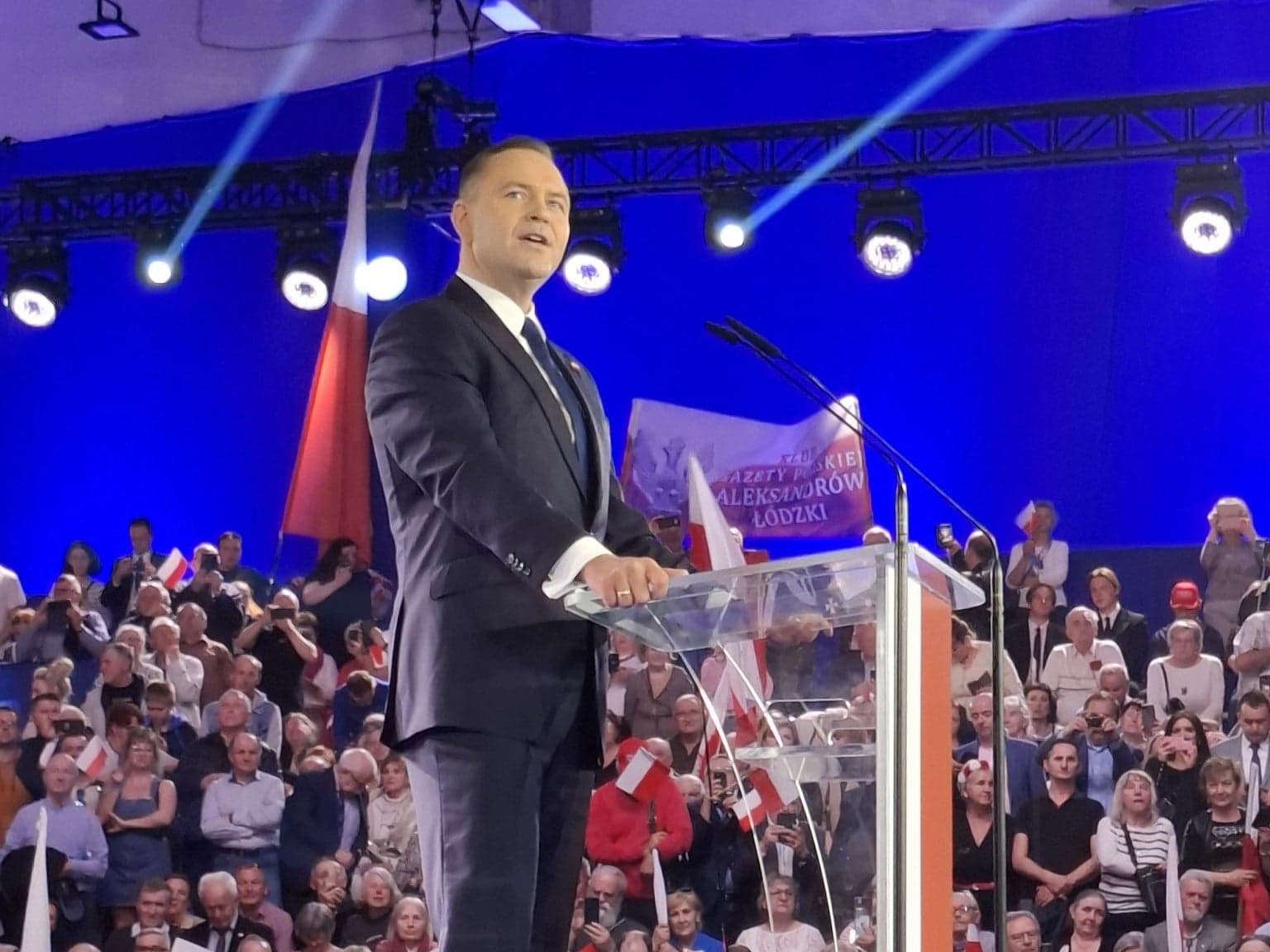 Karol Nawrocki rzuca wyzwanie „reżyserom narodowej amnezji”