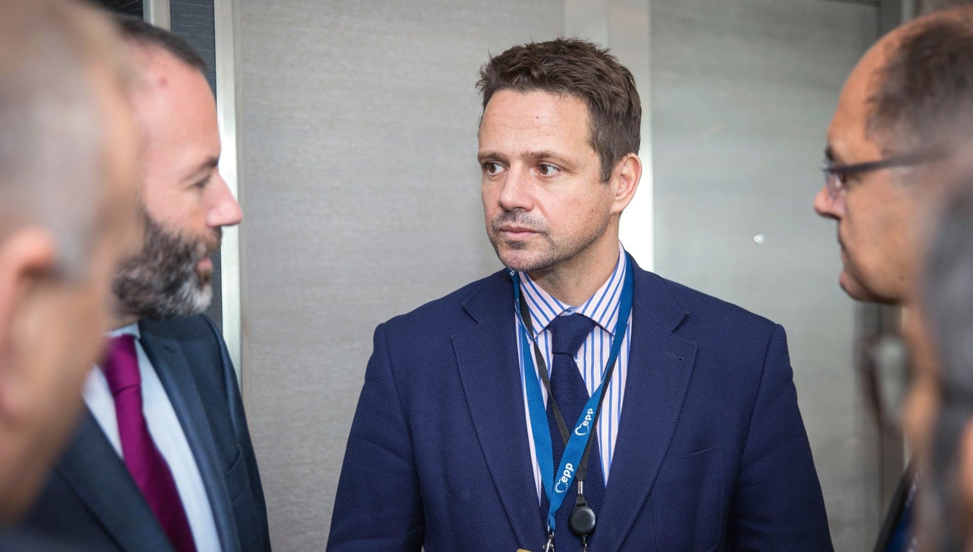 „Trzaskowski jest pieszczochem salonów, ale słabym politykiem”