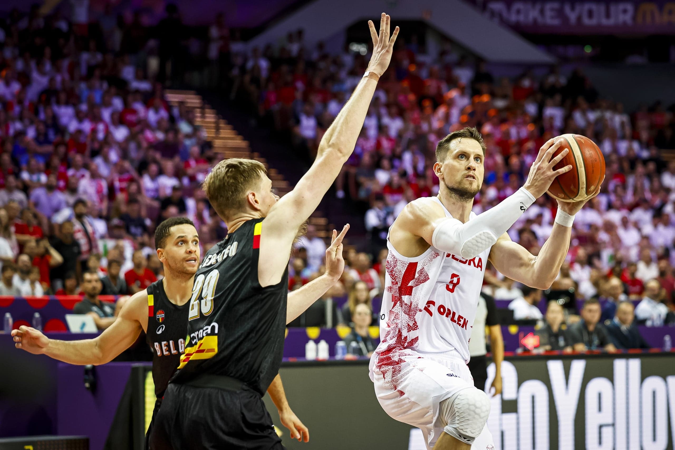 Polacy zagrają z Bośnią, Hiszpania odpada z turnieju w fazie grupowej! Podsumowanie 5. kolejki EuroBasketu 2025