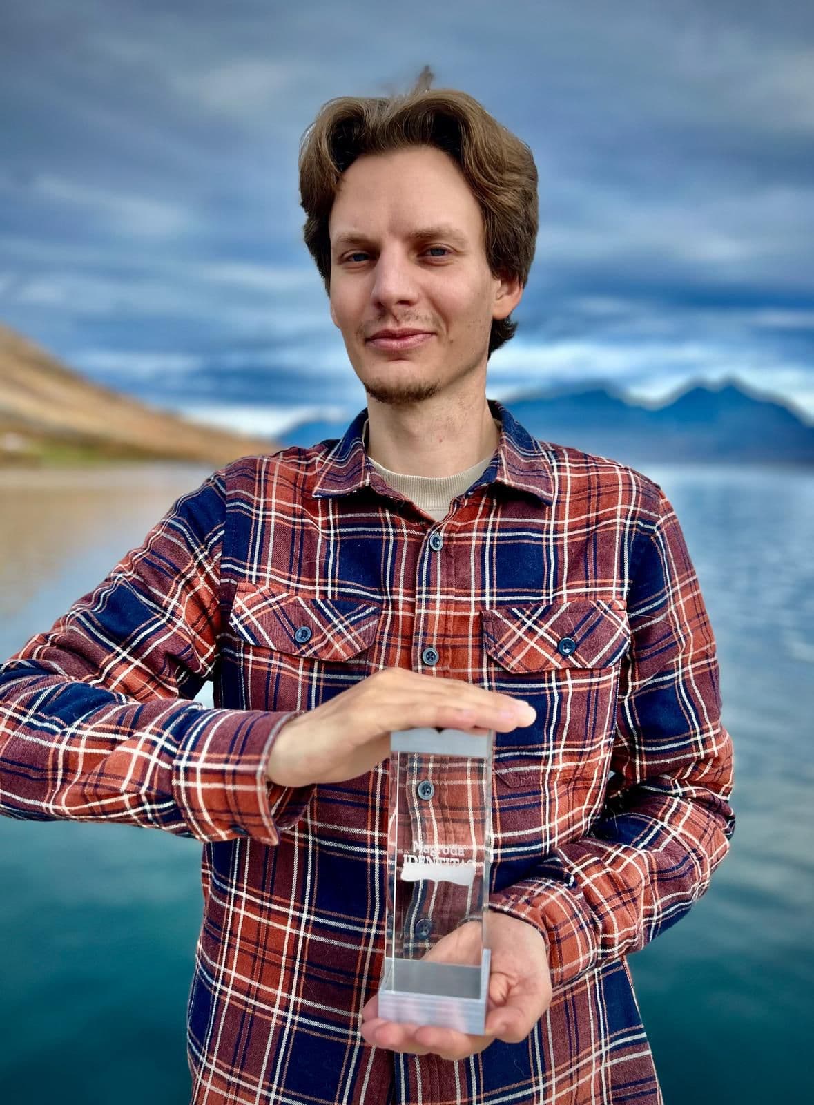 Maciej Papierski laureatem literackiej Nagrody Identitas