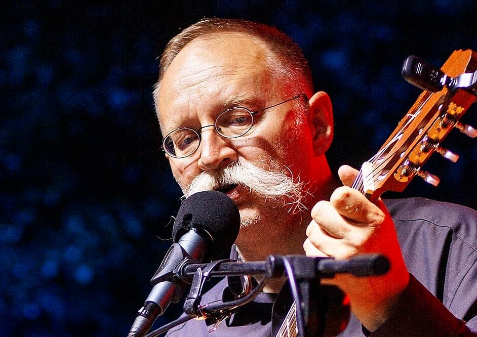 Żeby dało się to zaśpiewać – prof. Jacek Kowalski o tajemnicy przekładu Pieśni o Rolandzie