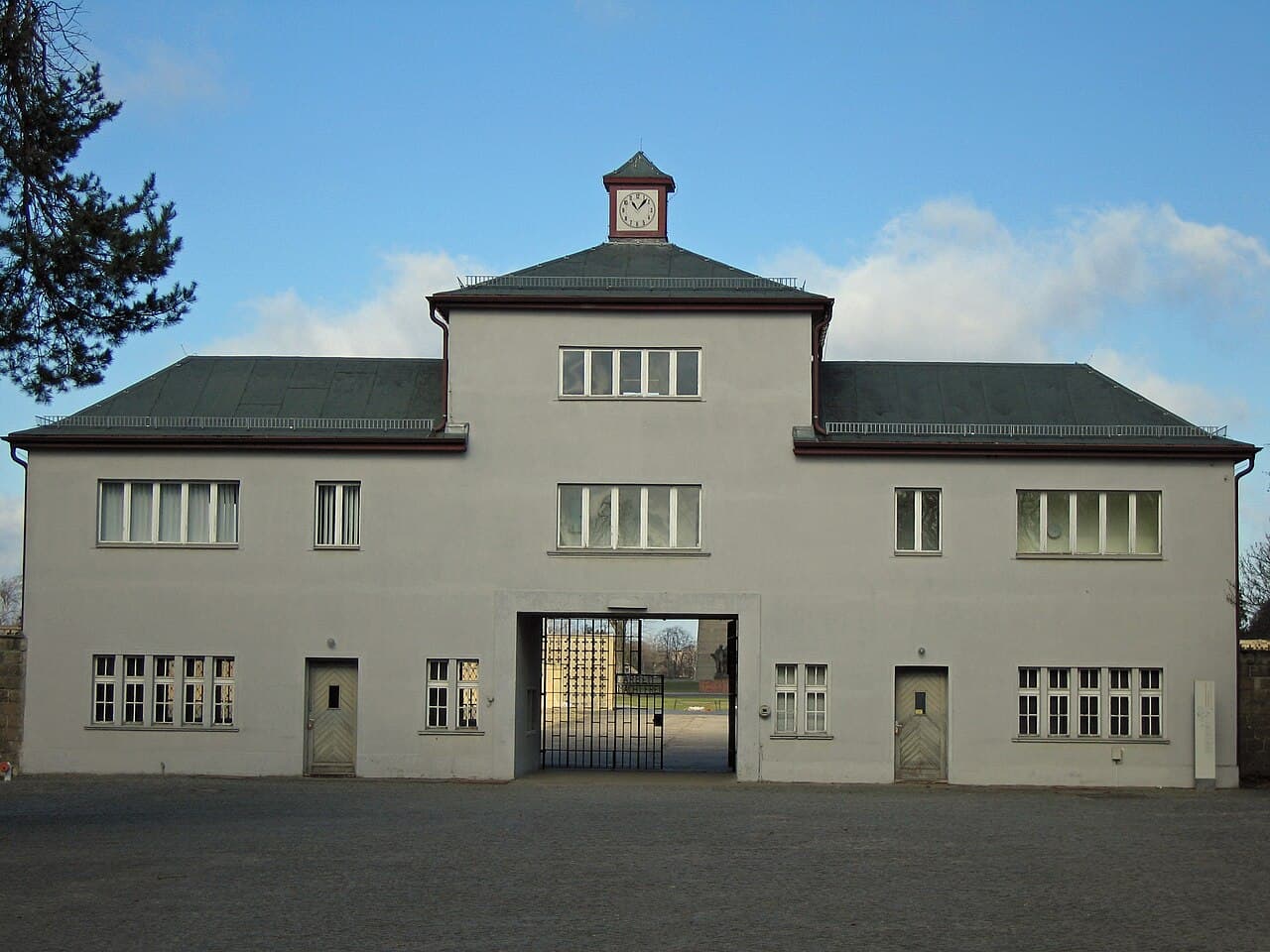 86 lat temu Niemcy przewieźli krakowskich profesorów do KL Sachsenhausen
