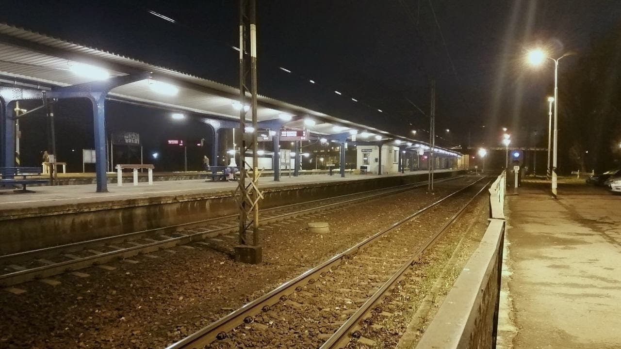 Pociąg Świnoujście–Rzeszów nagle zatrzymany! Świadek dla Radia Wnet: „Coś w nas walnęło, światło zgasło”
