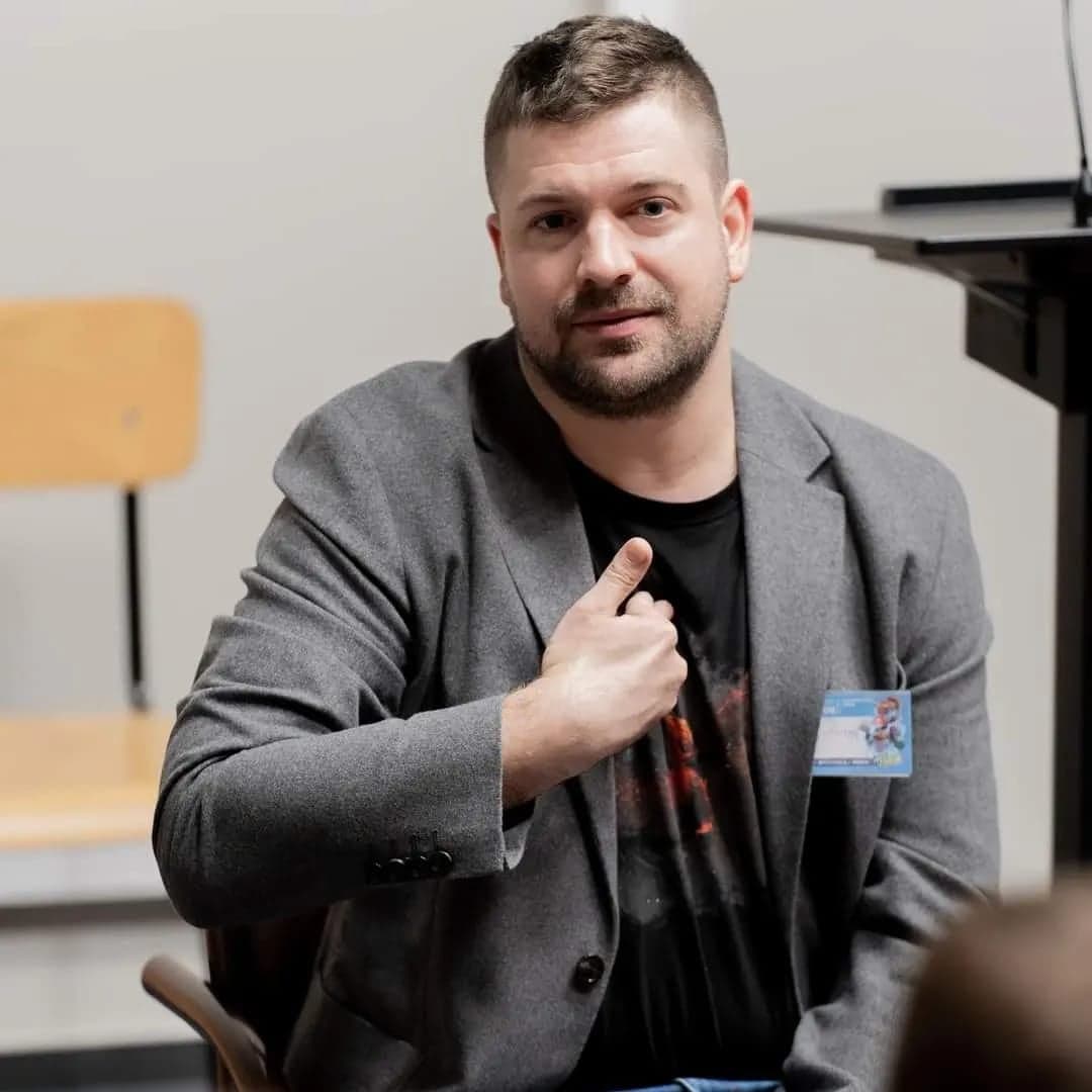 My szukamy luster w kosmosie – Łukasz Kucharczyk o Lemie, który wciąż czyta nas lepiej niż my siebie
