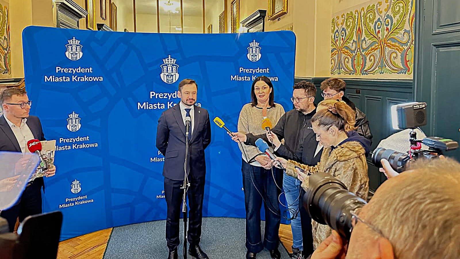 Już 5 tys. podpisów pod wnioskiem o przeprowadzenie referendum. Miszalski mówi o „kampanii hejtu”