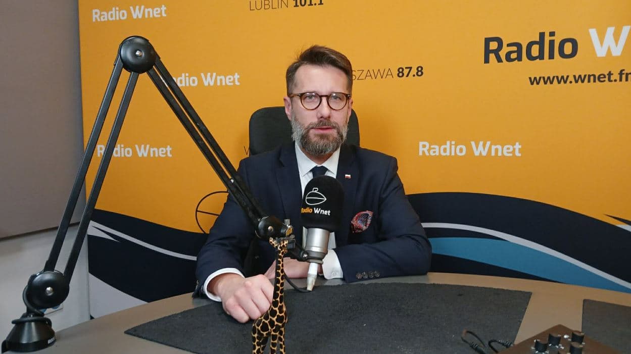 Stowarzyszenie Morawieckiego i PiS. Fogiel: Lepiej dmuchać na zimne