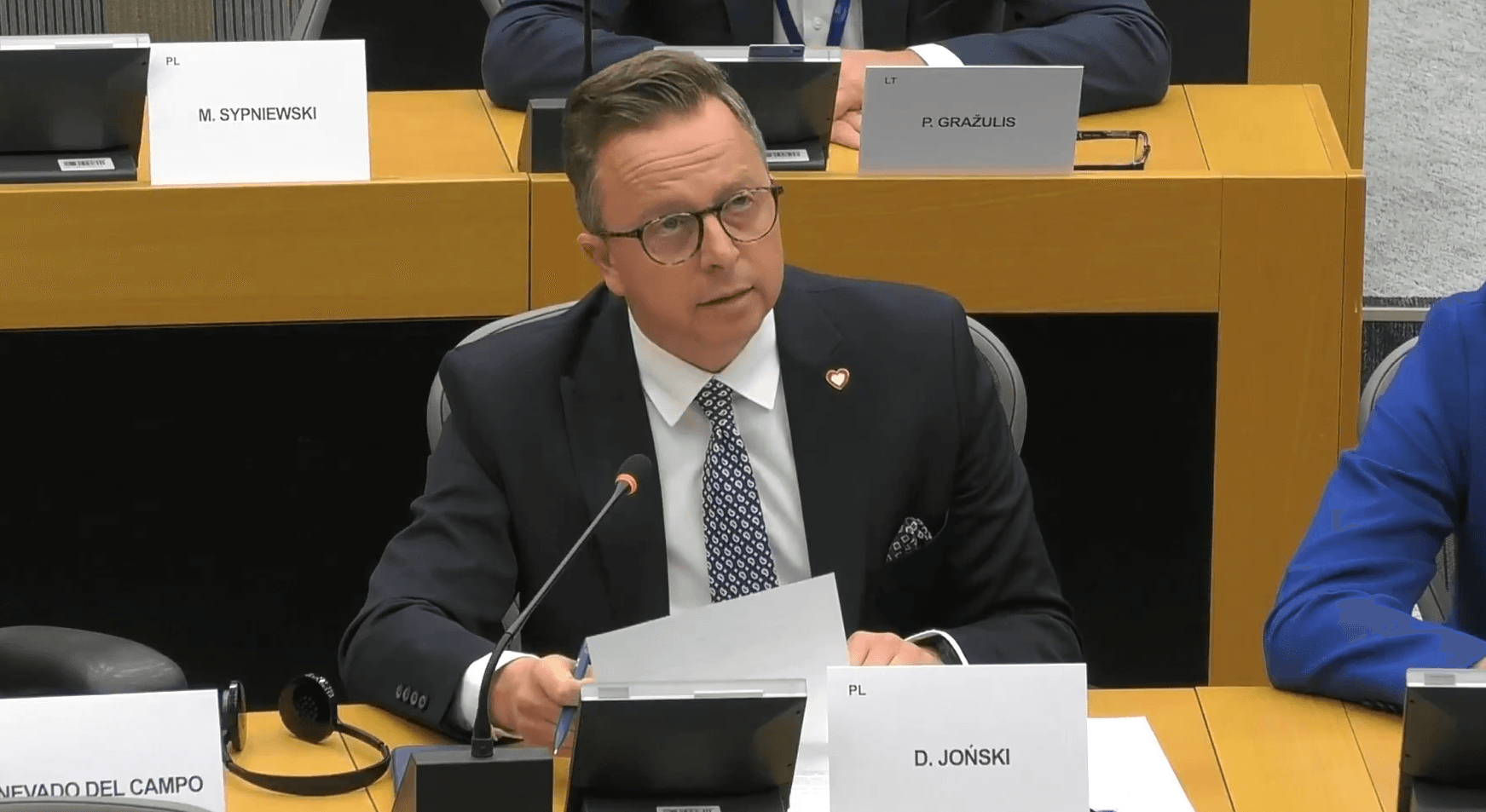 Manipulacja Dariusza Jońskiego w Parlamencie Europejskim. Chodzi o sprawę Marcina Romanowskiego