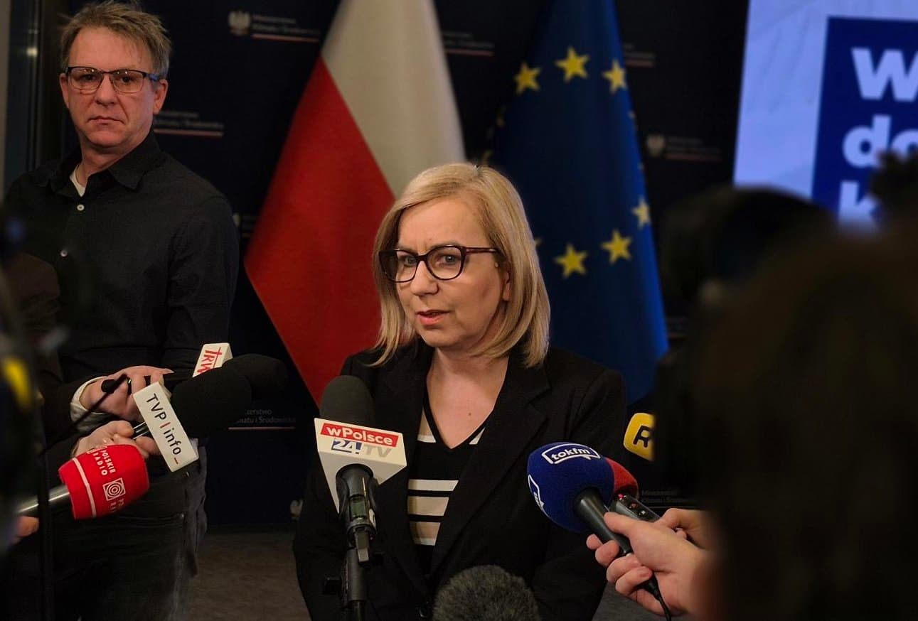 Minister klimatu zostanie odwołana? Zembaczyński o pośle Polski2050: Nielojalna menda. Romanowicz: dbam o wyborców