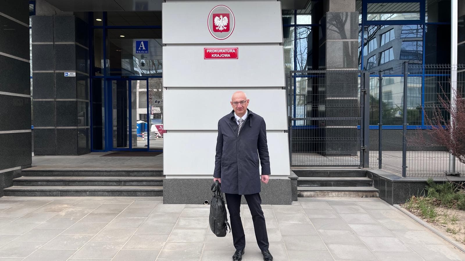 [ TYLKO U NAS WIDEO] Prokurator Michał Ostrowski wraca do pracy. Sąd dyscyplinarny nie przedłużył zawieszenia
