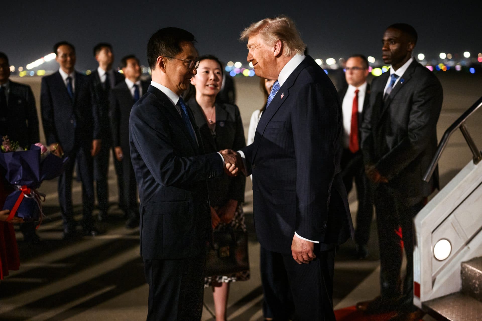 Ugrzeczniony Trump i czerwona linia Xi Jinpinga. Kulisy starcia gigantów w Chinach
