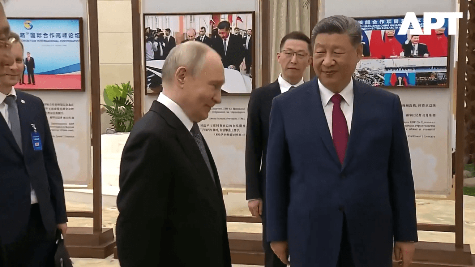 Xi i Putin budują nowy porządek świata? Ekspert: mówi się o G3