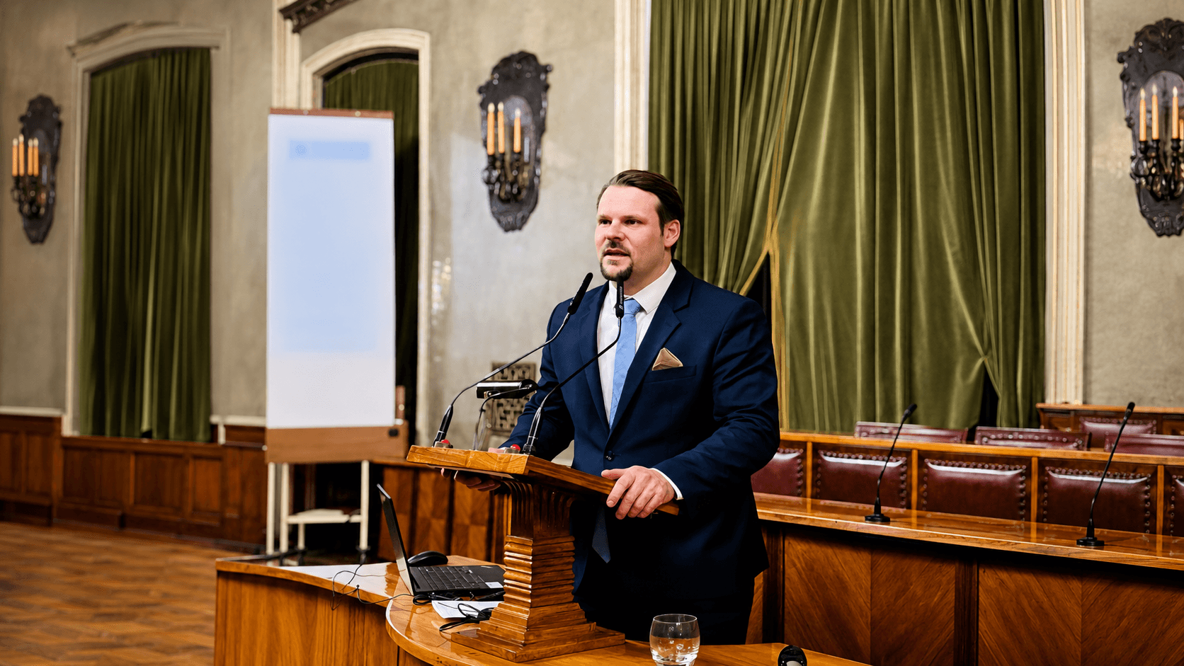 PiS wyłoniło kandydata na prezydenta Krakowa. Michał Drewnicki obiecuje rewolucję w SCT