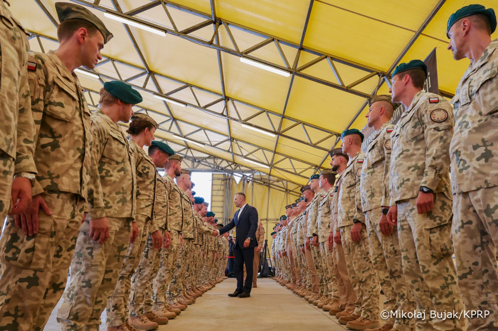 Karol Nawrocki zakończył wizytę w Turcji. W bazie İncirlik spotkał się z polskimi żołnierzami