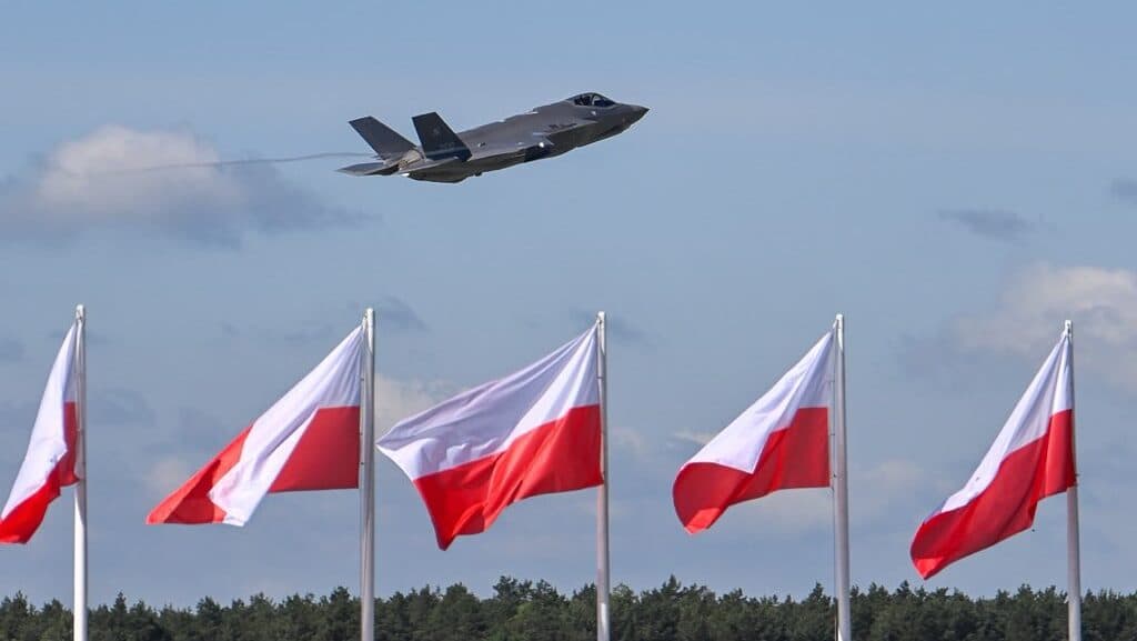 Broń i sztuczna inteligencja z USA. Ekspert o nowej strategii Waszyngtonu