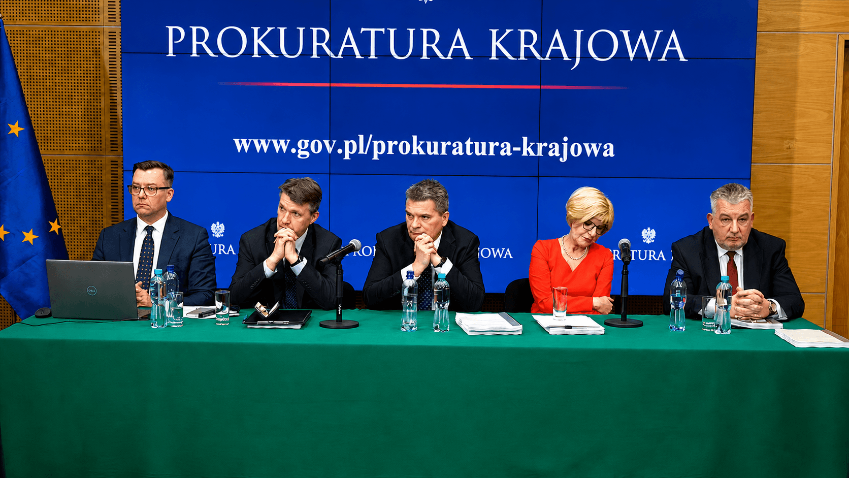 „Quasi-organ” bez umocowania w prawie? Stowarzyszenie Ad Vocem kieruje 2 skargi dot. działań Prokuratury Krajowej do WSA
