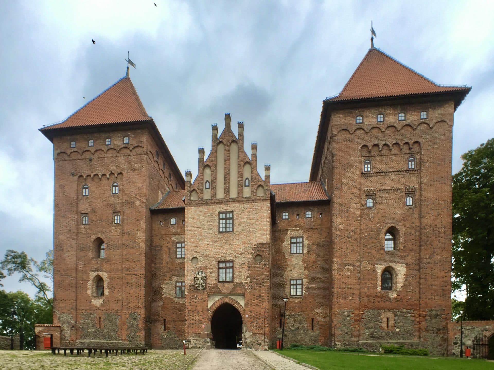 Zamek w Nidzicy skrywa niezwykłe historie. Przewodnik opowiada o Krzyżakach i legendach