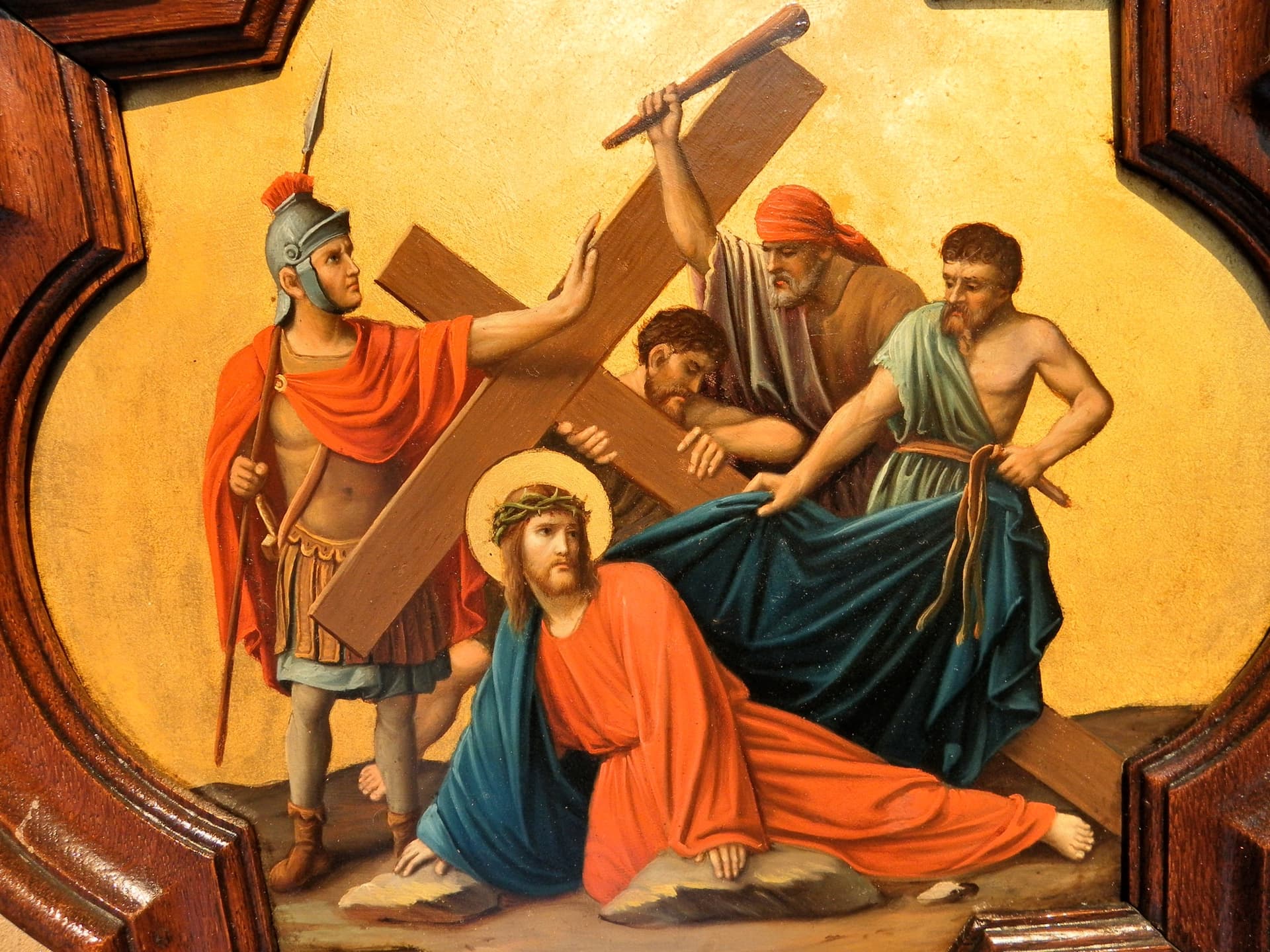 Stacja III – Jezus upada po raz pierwszy