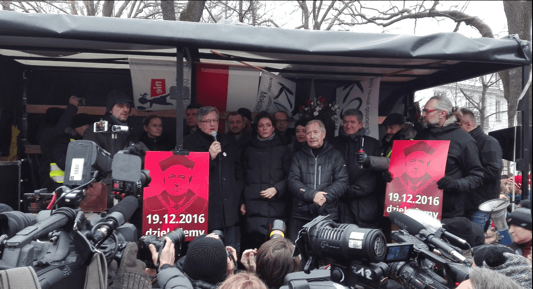 Magierowski: Widać, że politycy opozycji wyostrzają atmosferę na wiecach pod Sejmem. Za eskalację odpowiada opozycja