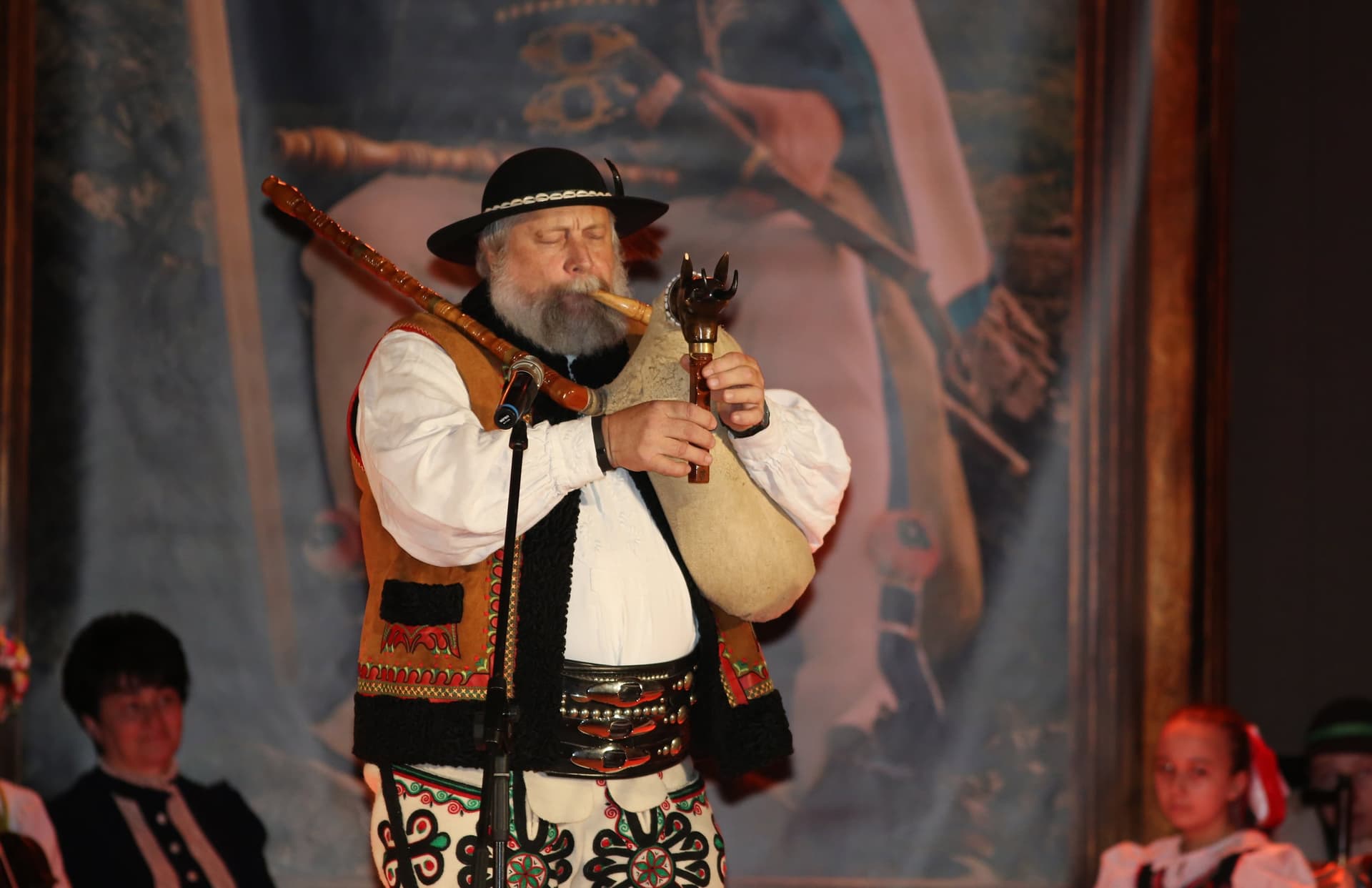 Zakopane: Prezydent z małżonką uczestniczył w Dudaskim Tłustym Czwartku – koncercie muzyków ludowych grających na dudach